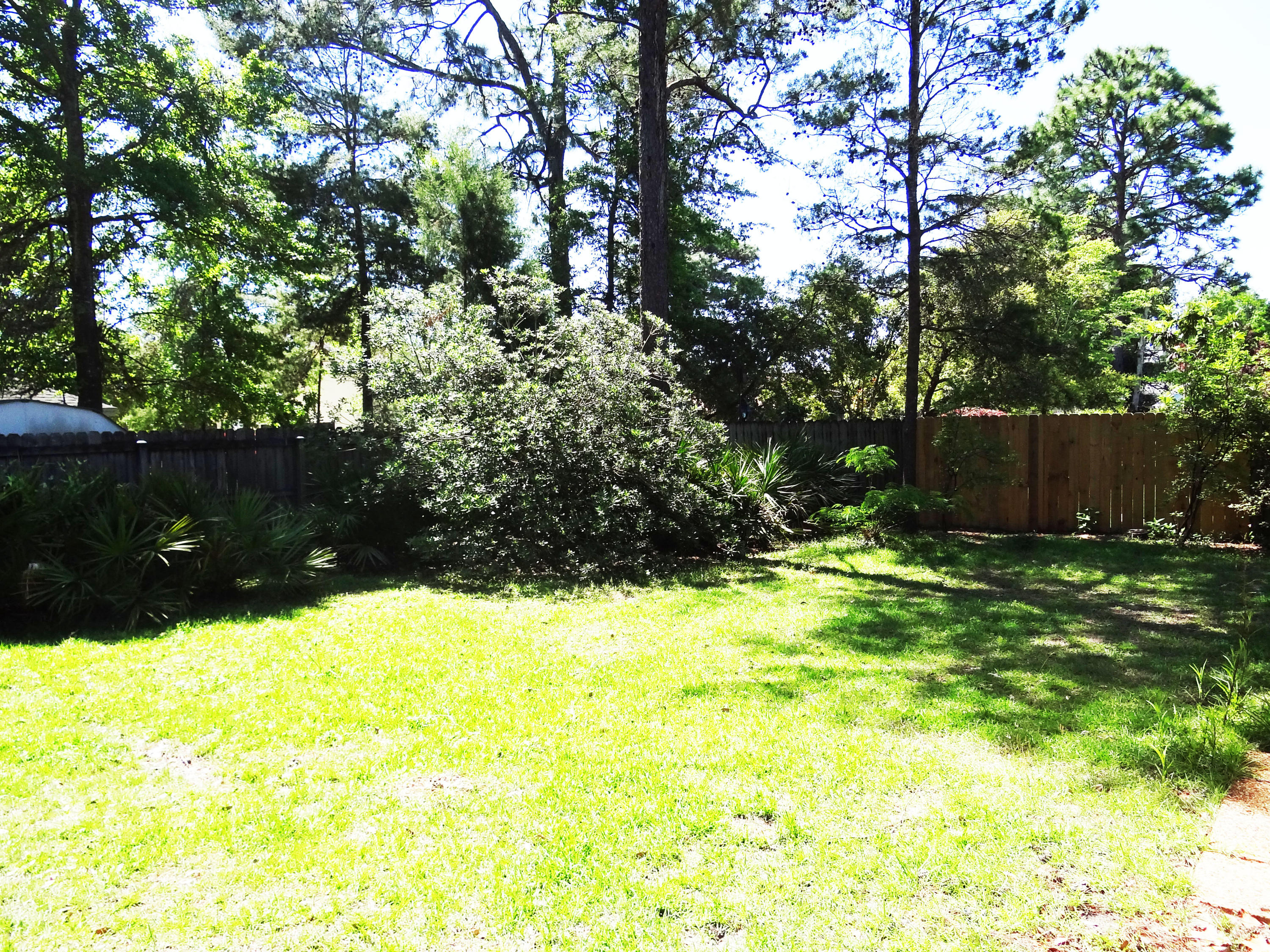 RAINTREE ESTATES - Residential