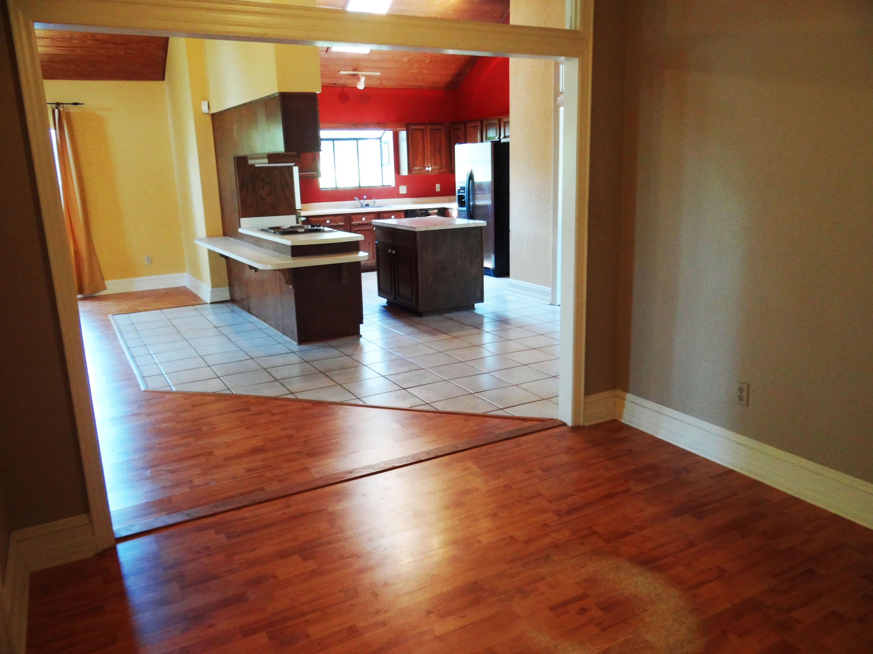 RAINTREE ESTATES - Residential