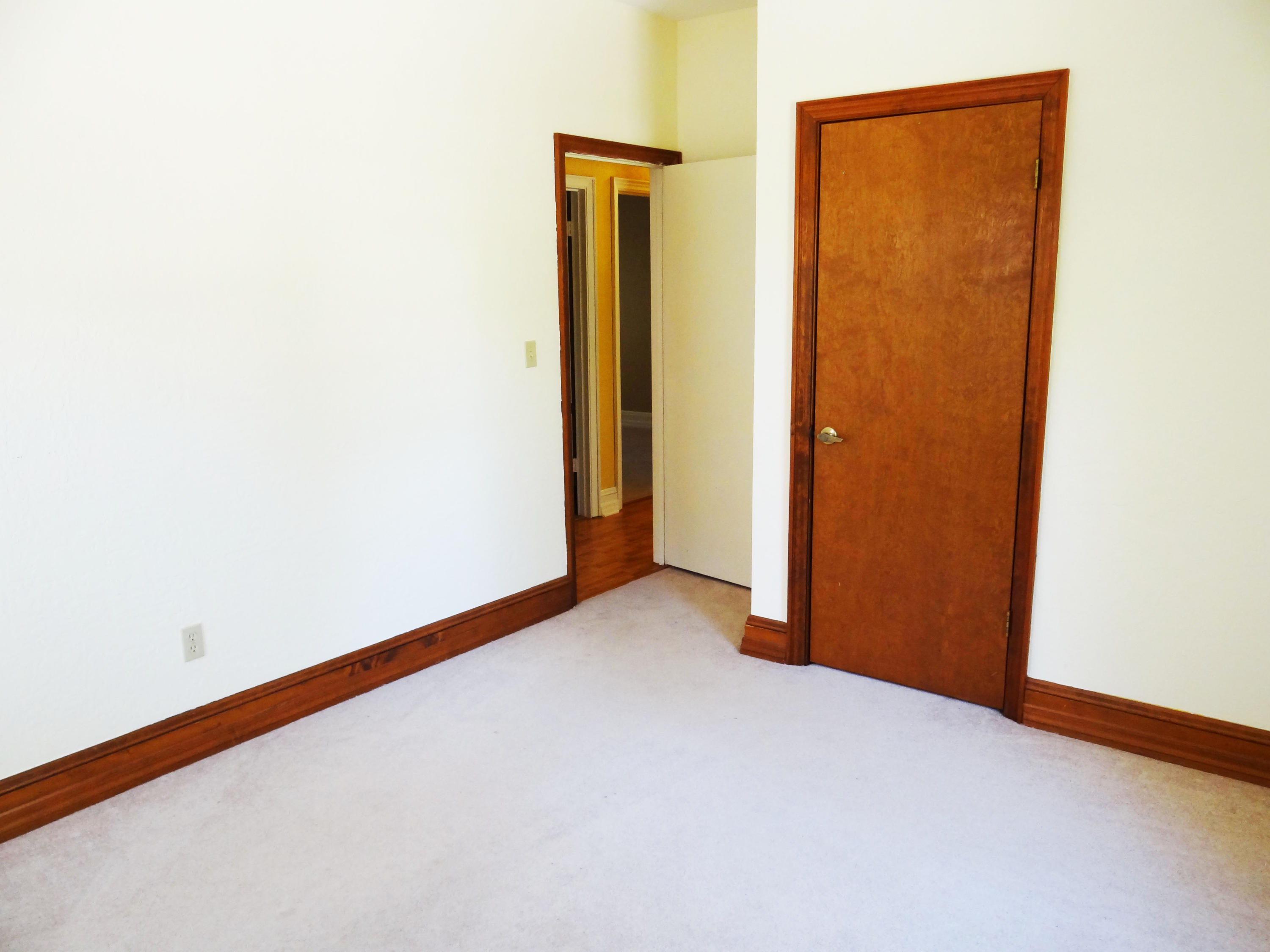 RAINTREE ESTATES - Residential