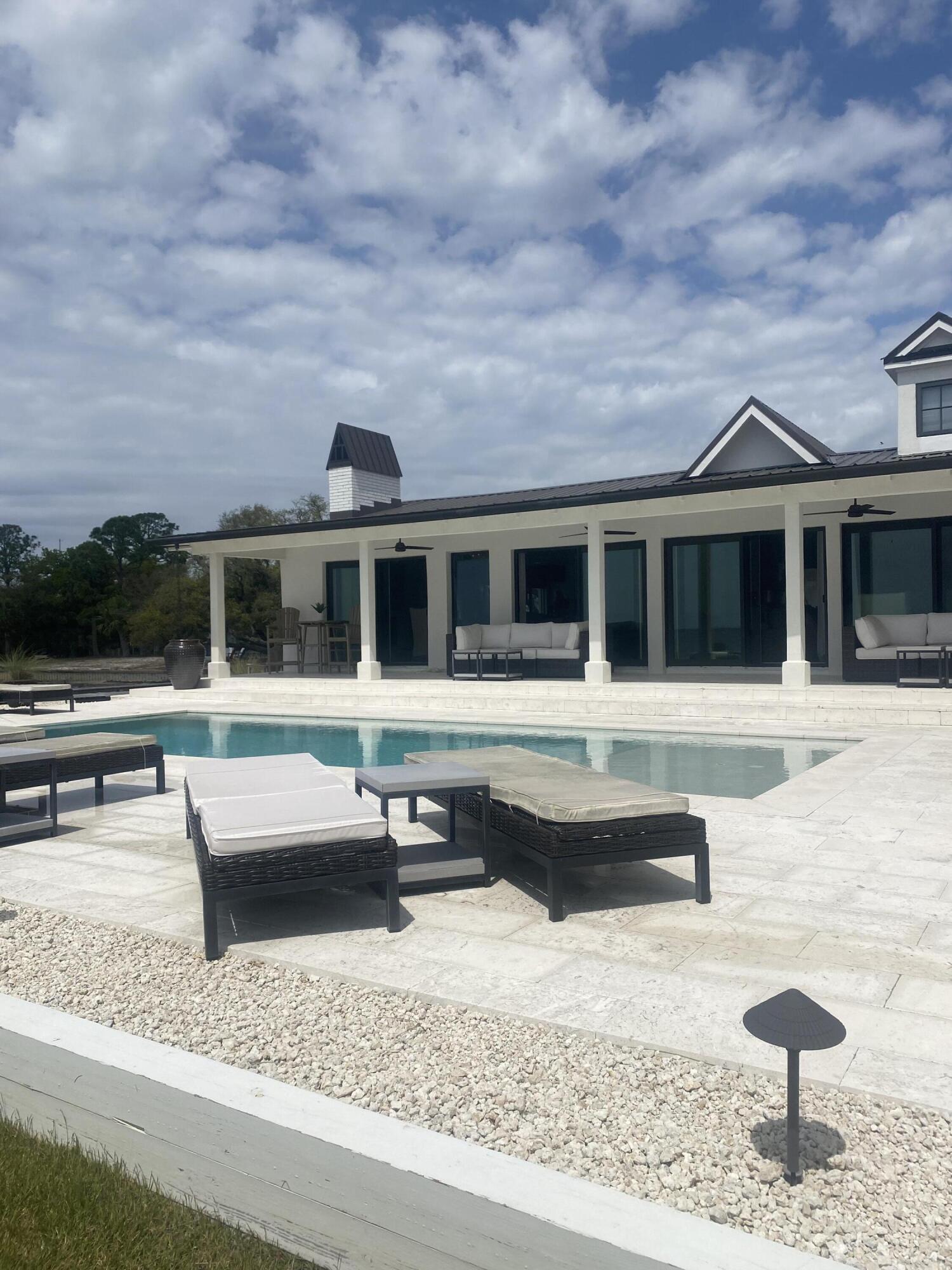 GWALTNEY ESTATE - Residential