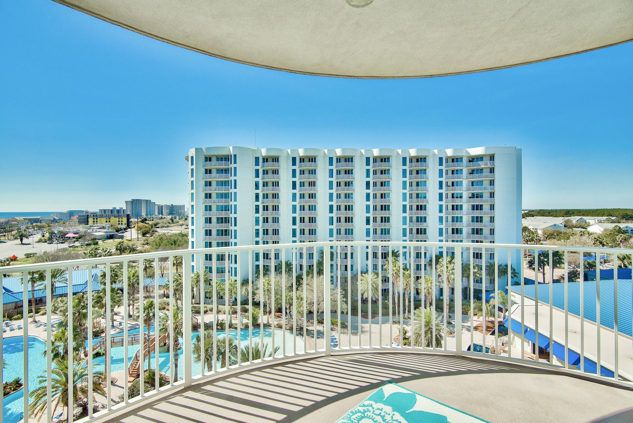 THE PALMS OF DESTIN - Residential