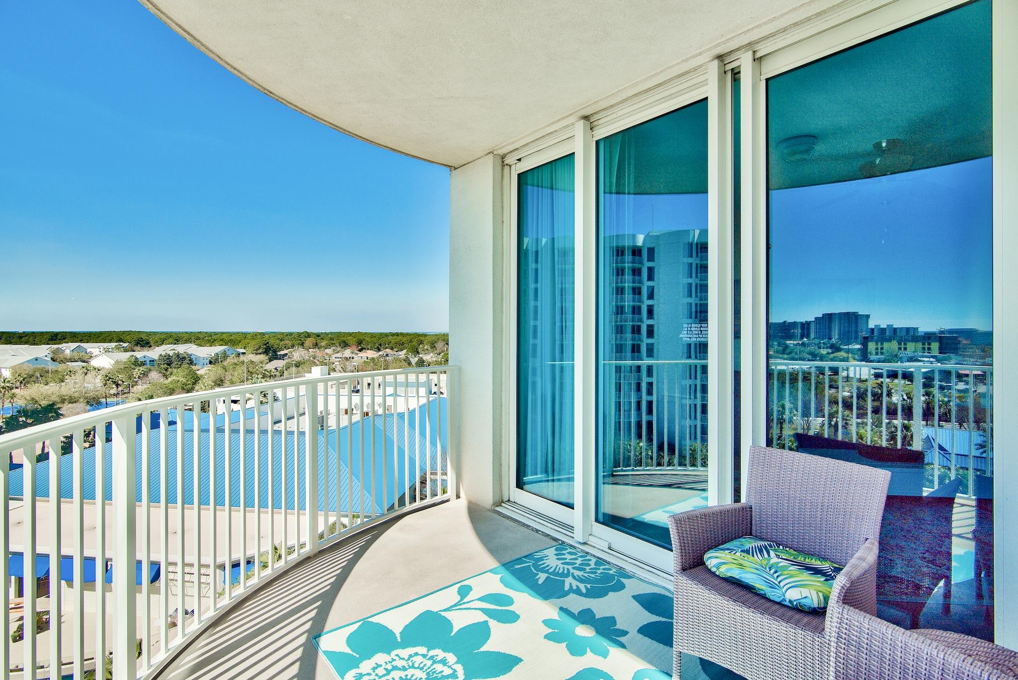 THE PALMS OF DESTIN - Residential