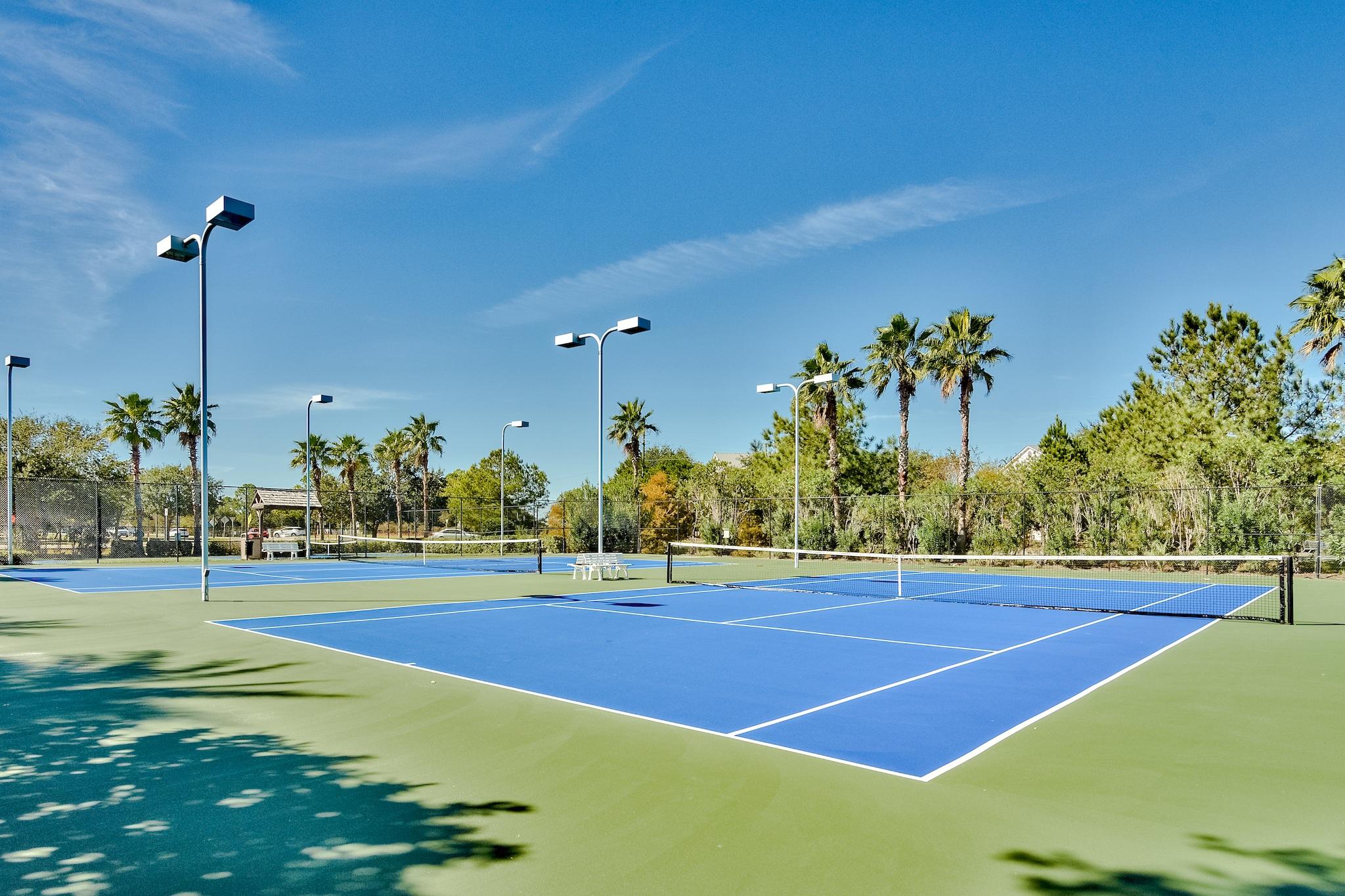 THE PALMS OF DESTIN - Residential