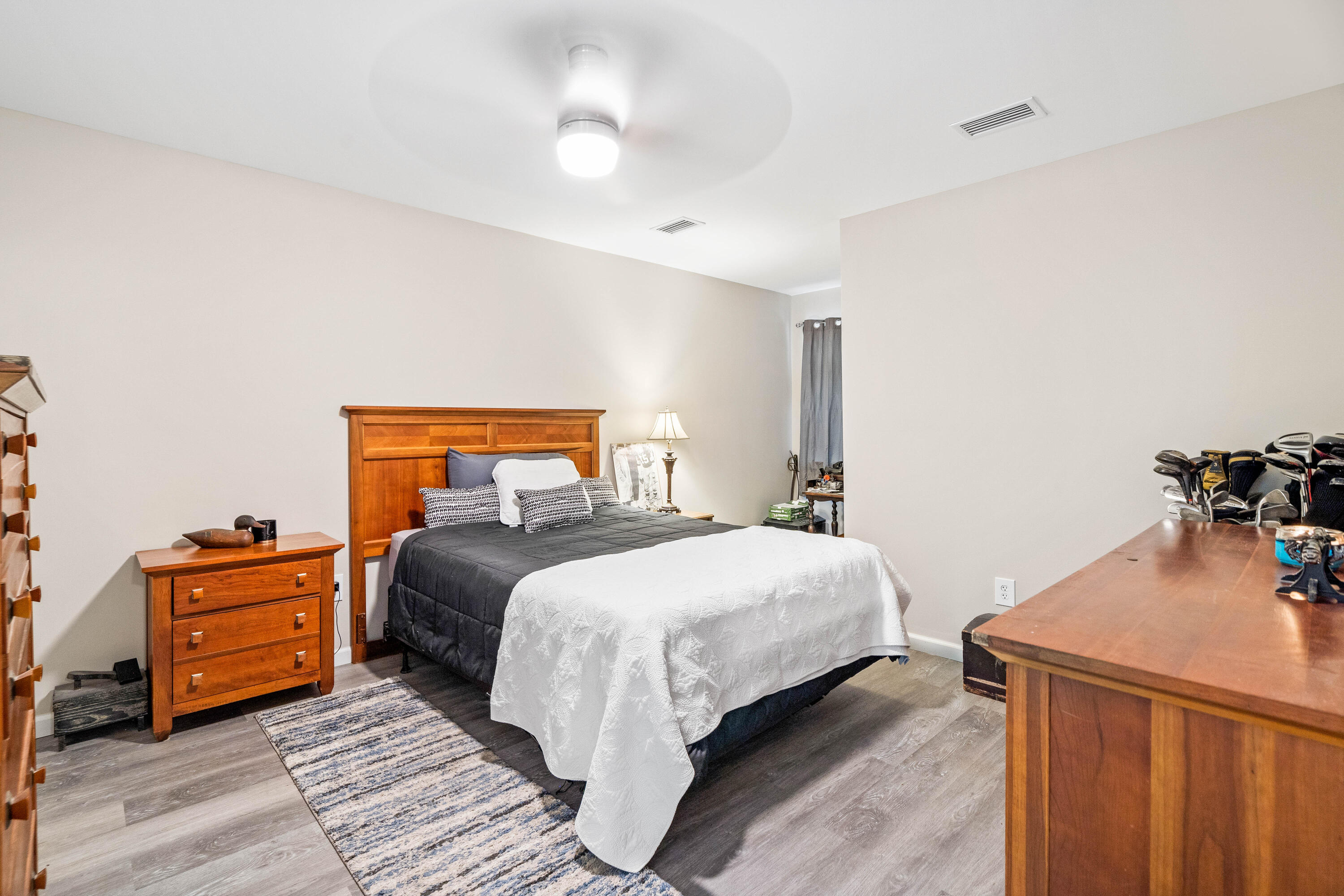 WINSTON MANOR T/H - Residential