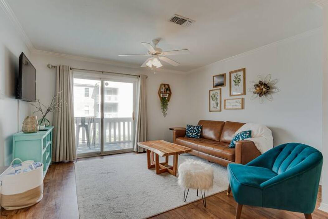 HERMITAGE CONDOMINIUM - Residential