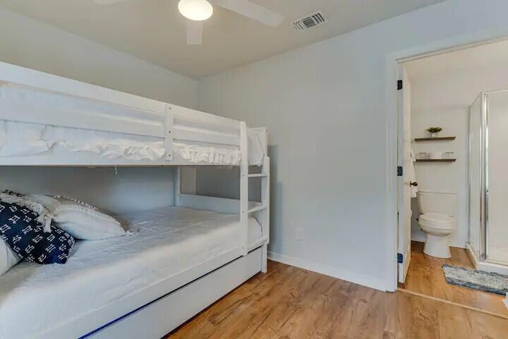 HERMITAGE CONDOMINIUM - Residential