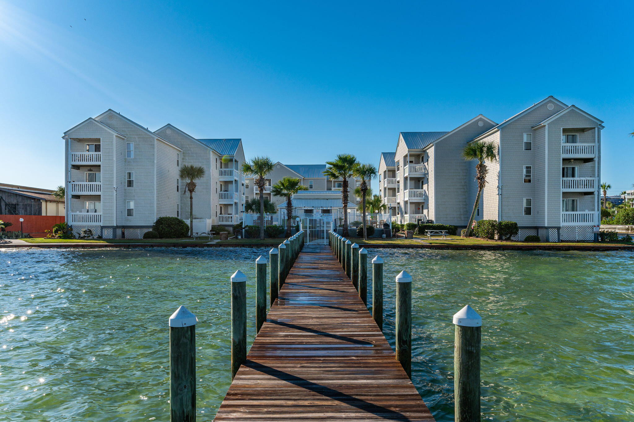 HERMITAGE CONDOMINIUM - Residential