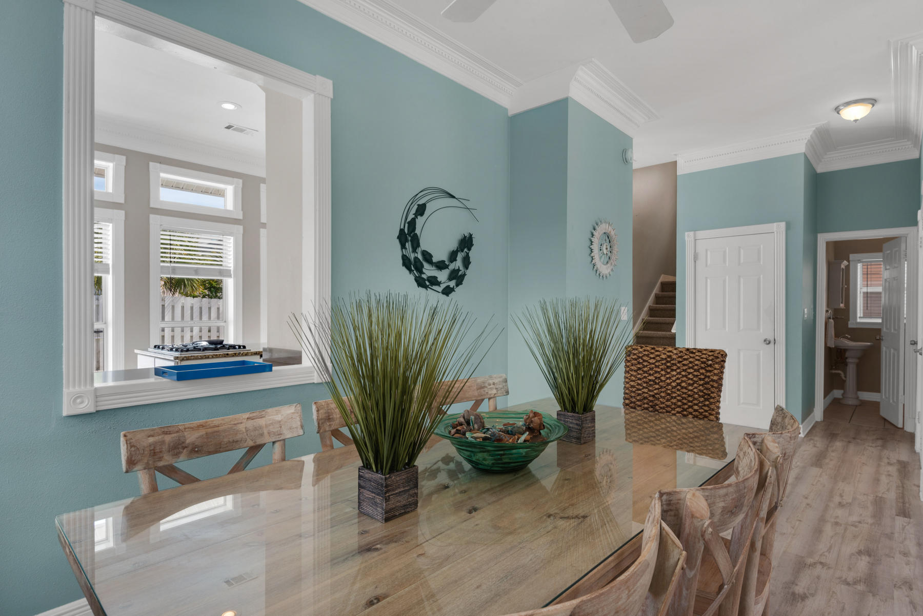 CRYSTAL SHORES - Residential