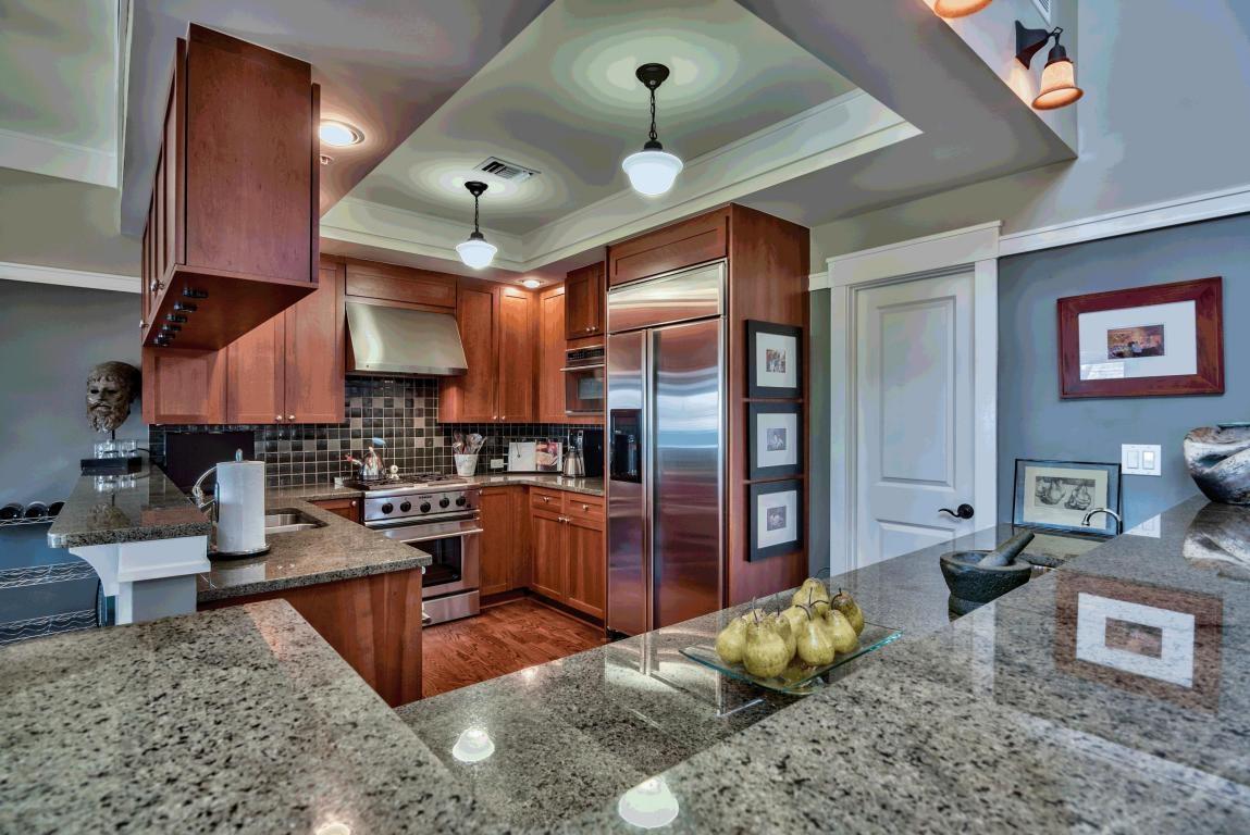 WILD HERON LAKESIDE LODGE - Residential