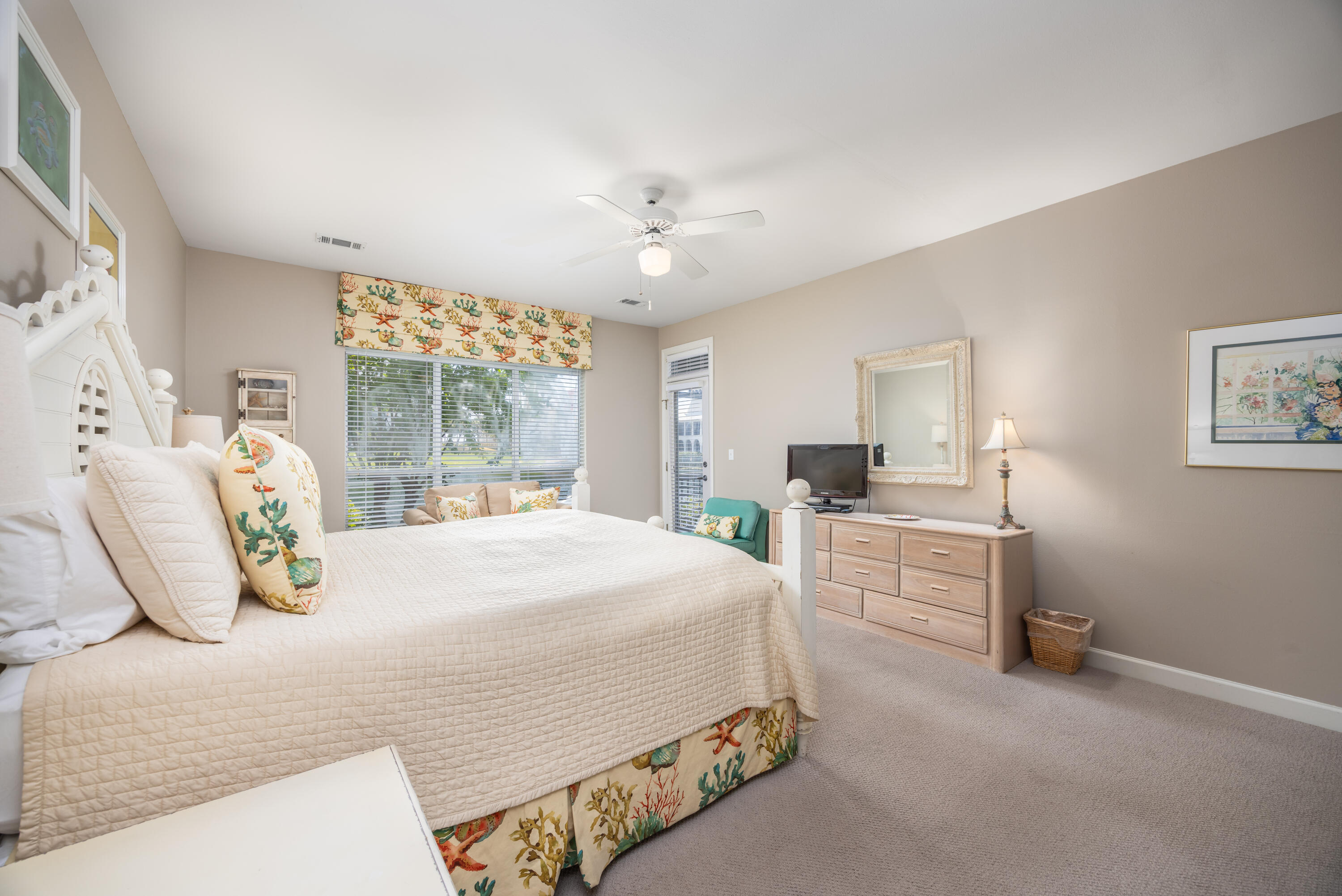 HIDDEN DUNES BEACH VILLAS - Residential