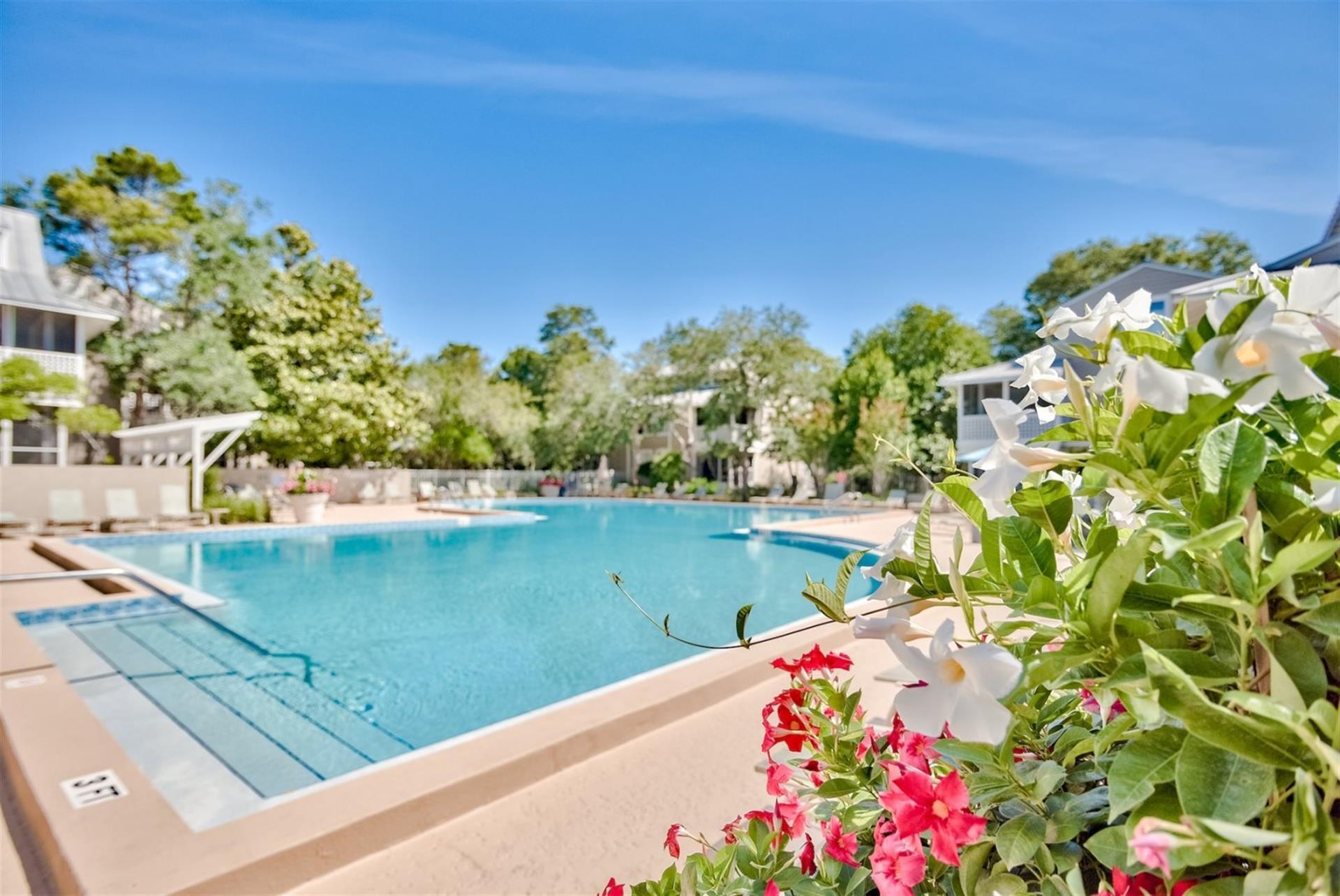 HIDDEN DUNES BEACH VILLAS - Residential