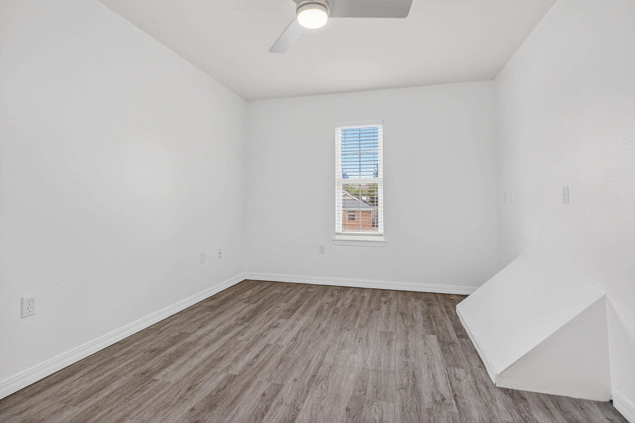 CREEKSIDE PH IV LOT 60 BLK C - Residential