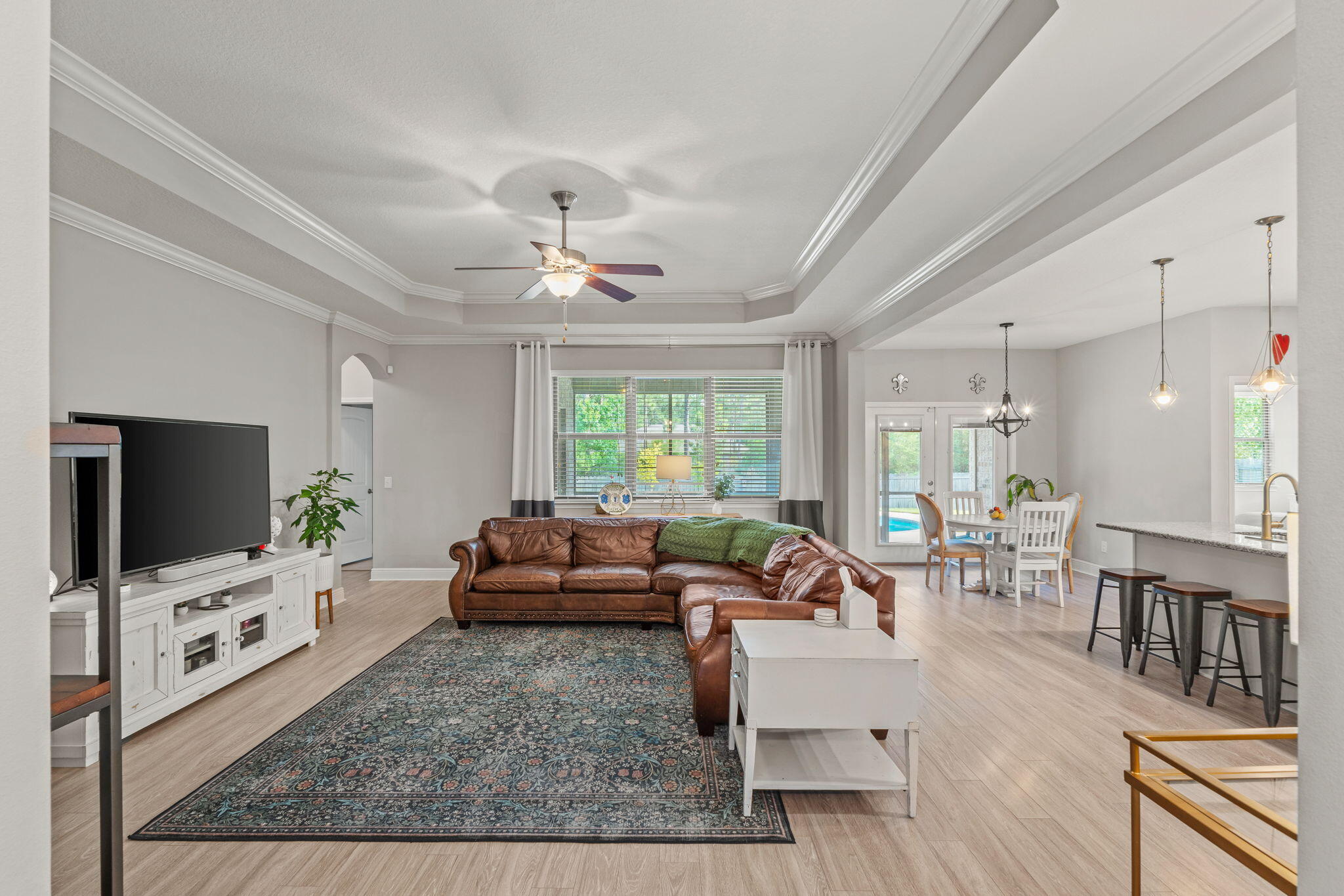 HOLLEY BY THE SEA - Residential