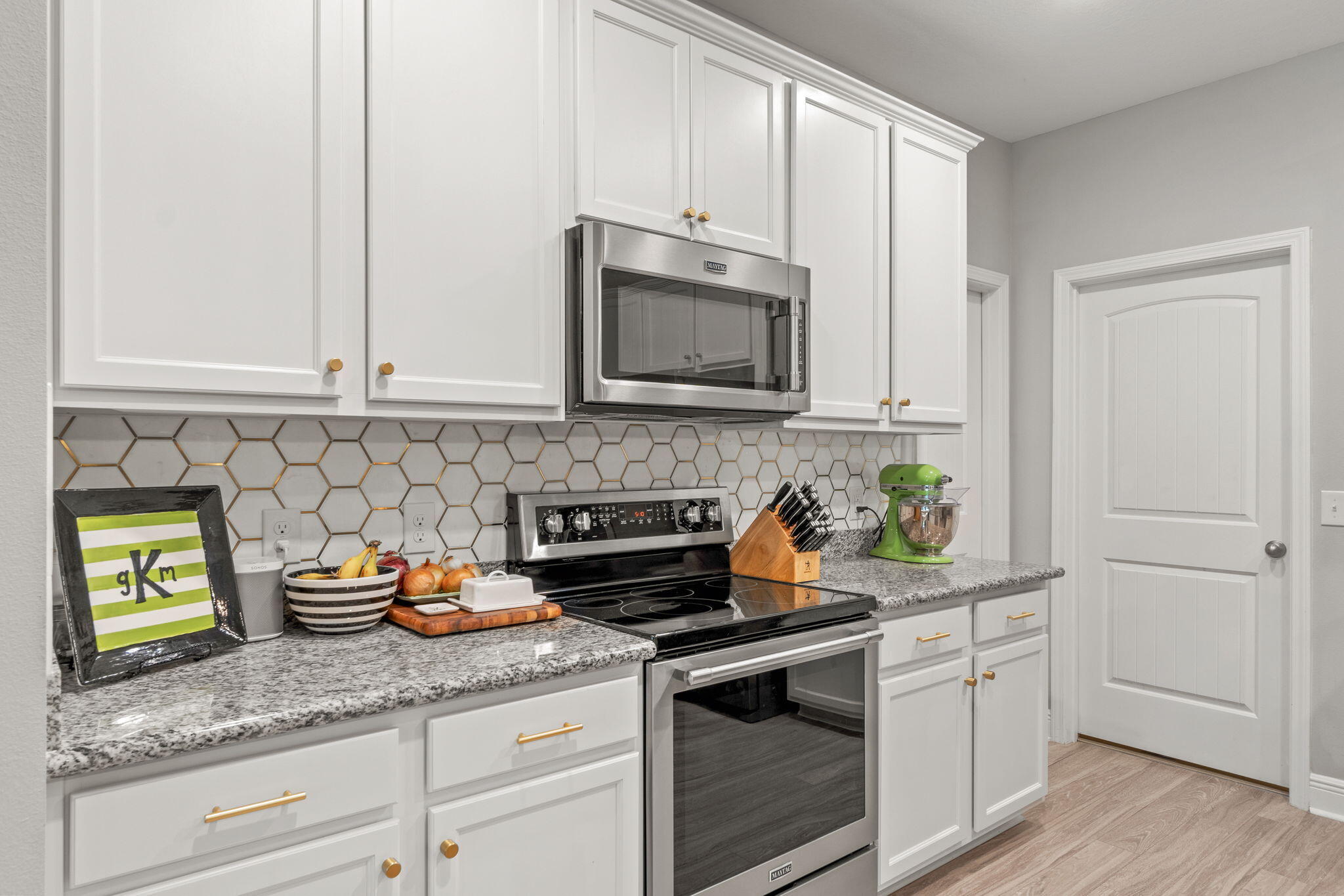 HOLLEY BY THE SEA - Residential
