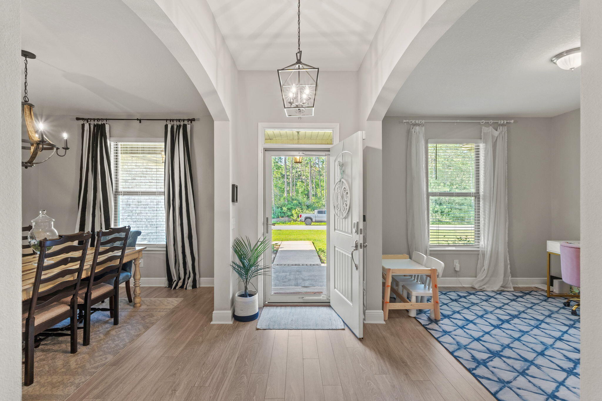 HOLLEY BY THE SEA - Residential