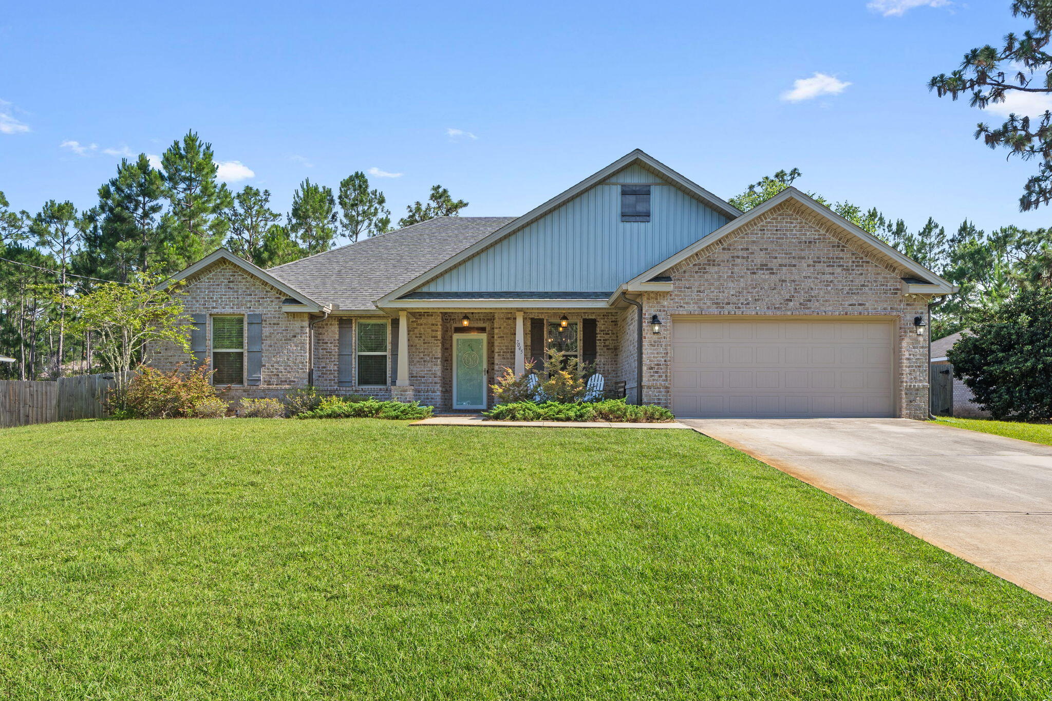 HOLLEY BY THE SEA - Residential