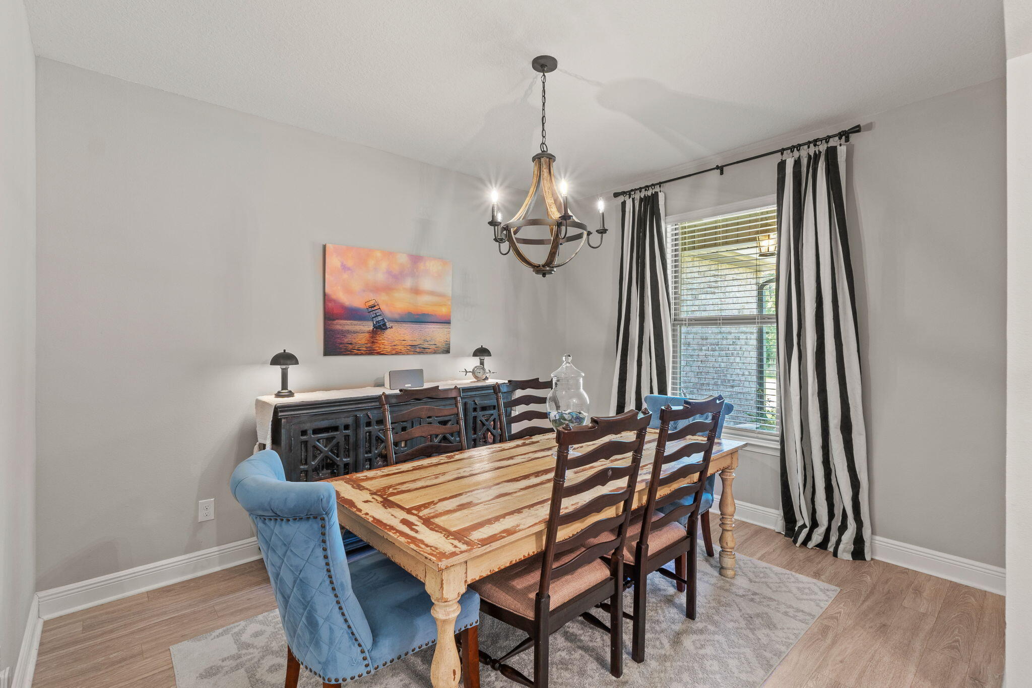 HOLLEY BY THE SEA - Residential