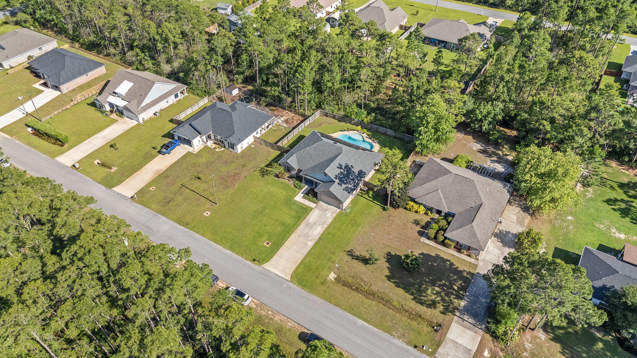 HOLLEY BY THE SEA - Residential