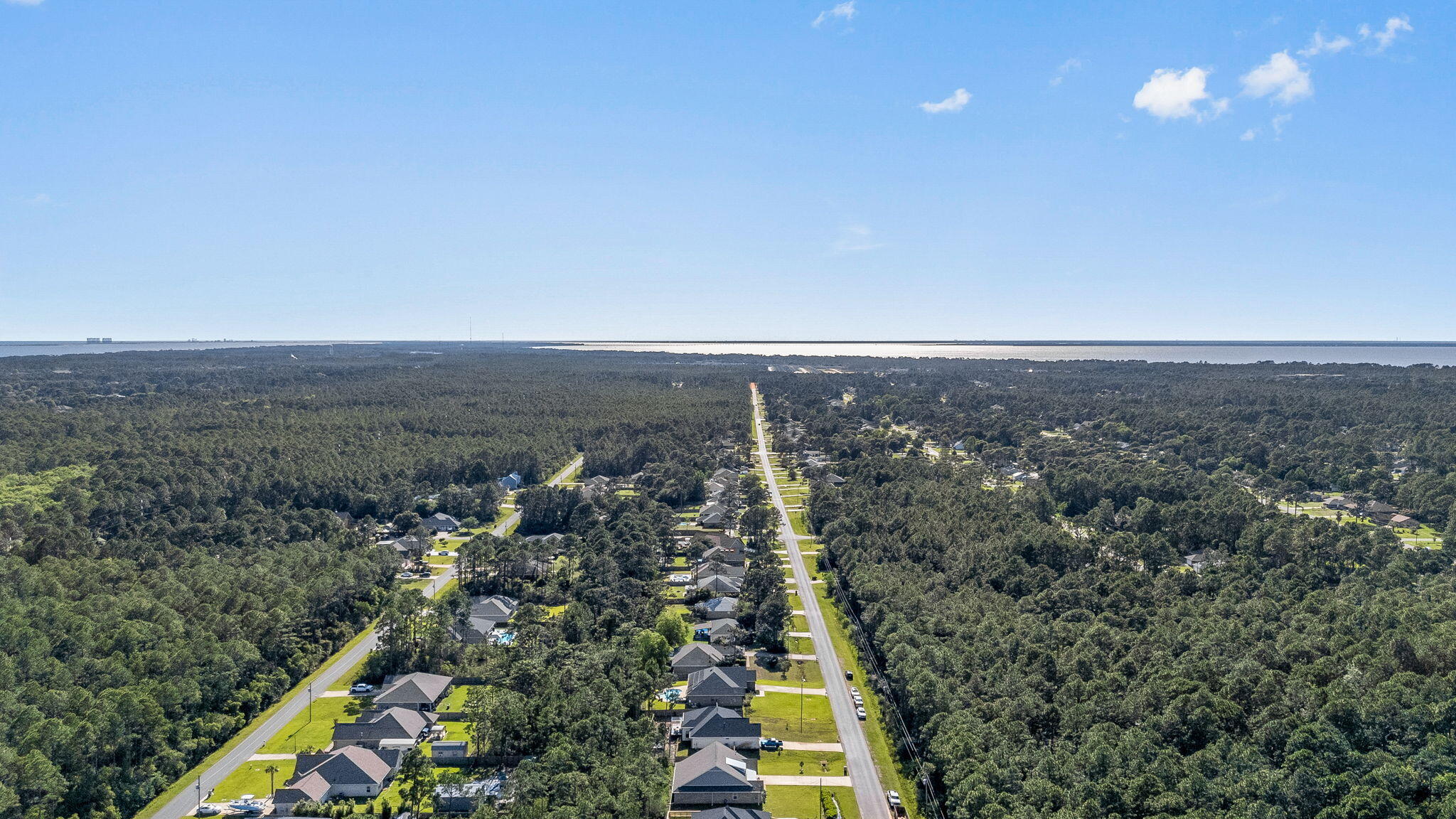 HOLLEY BY THE SEA - Residential