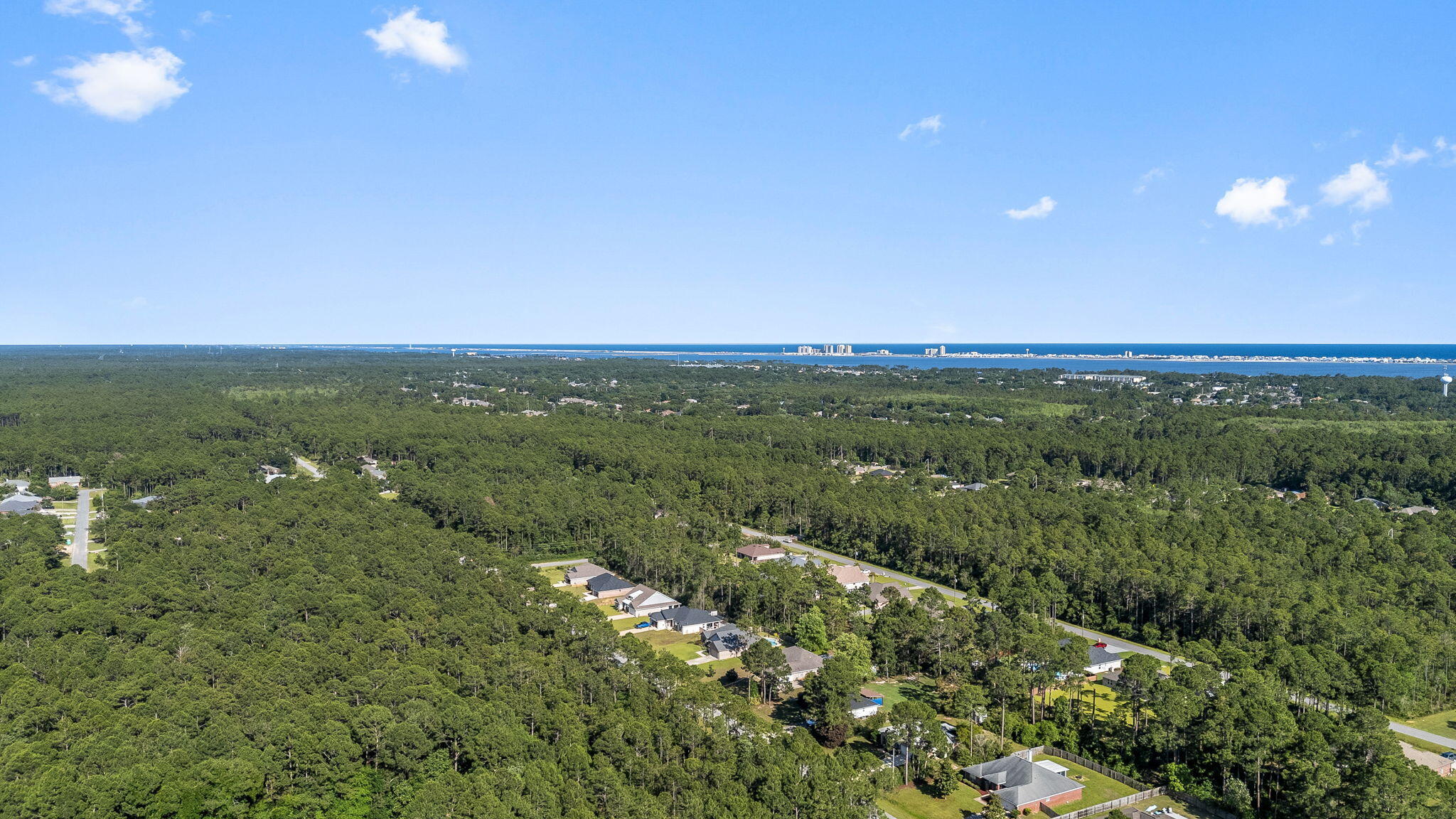 HOLLEY BY THE SEA - Residential
