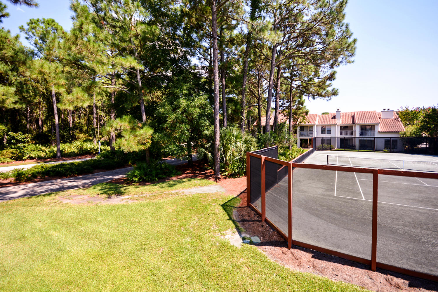 TOPS'L TENNIS VILLAGE - Residential