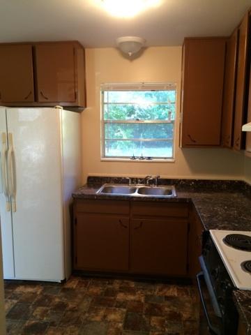 MIRAMAR EST 1ST ADD LOT 10 BLK C - Residential Lease