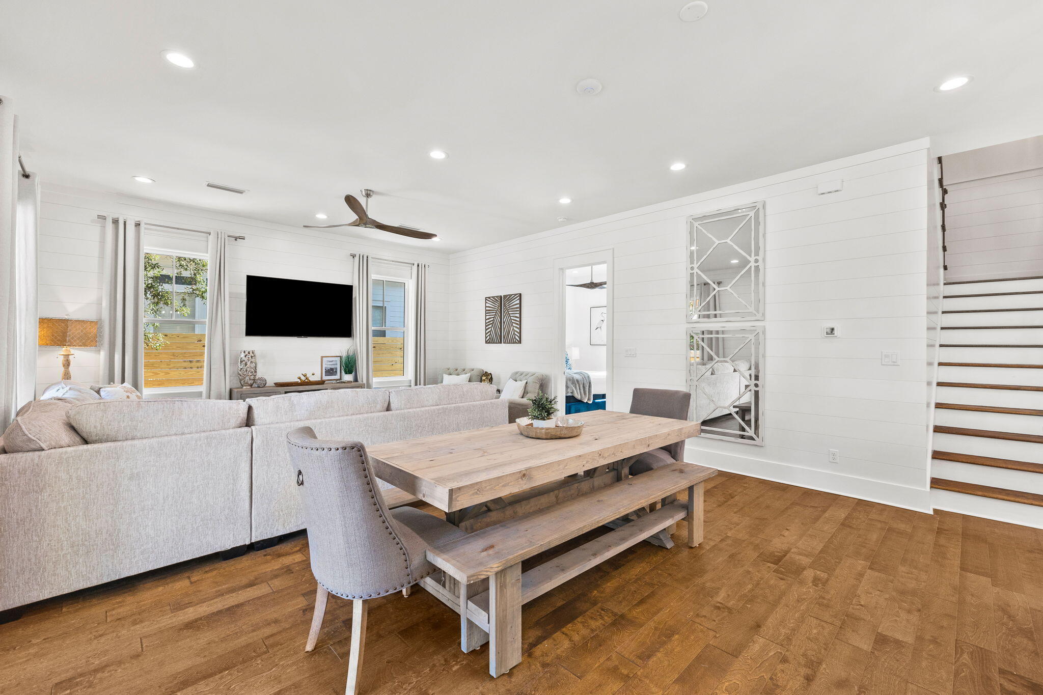 DALTON UNREC - Residential