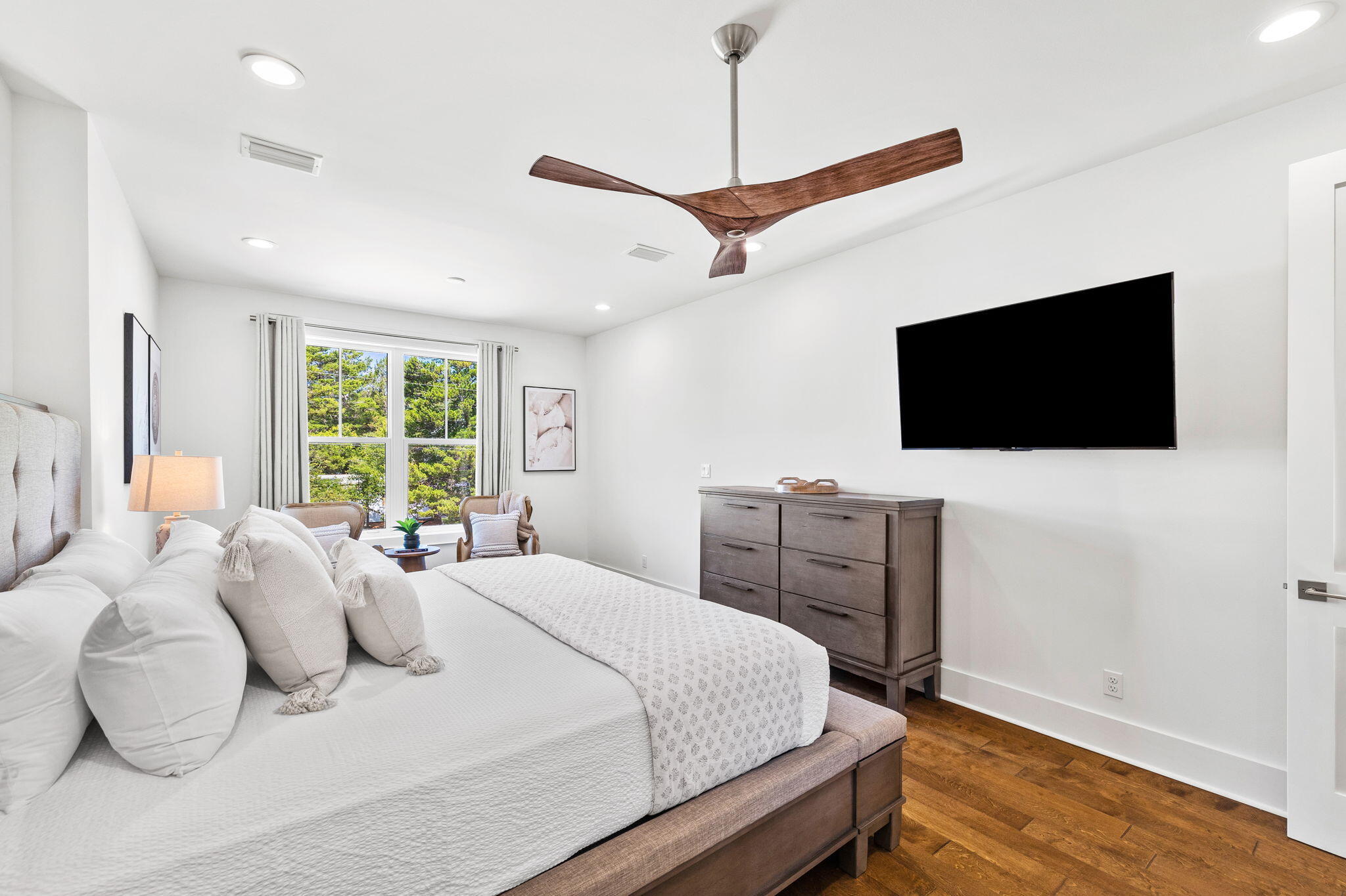 DALTON UNREC - Residential