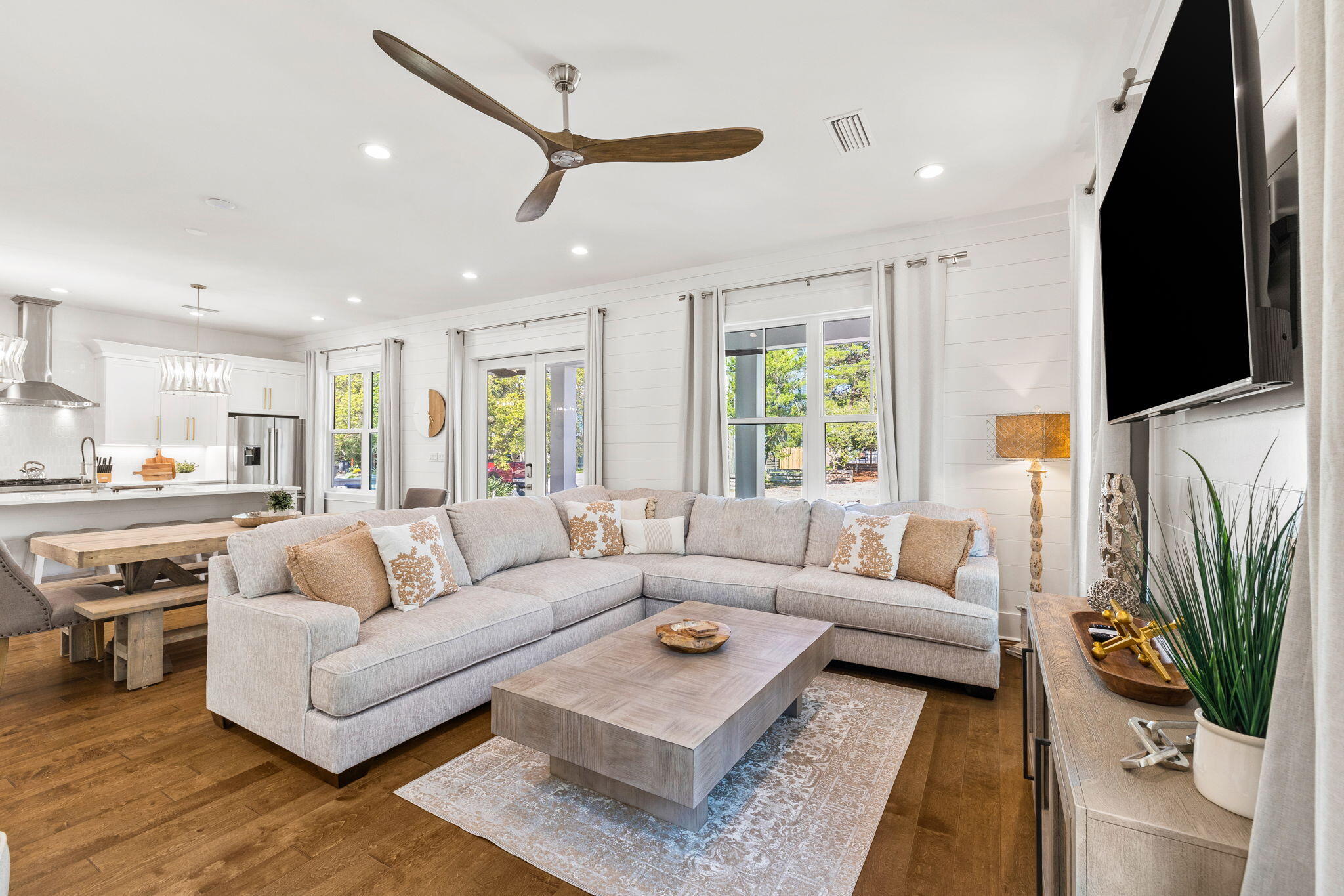 DALTON UNREC - Residential