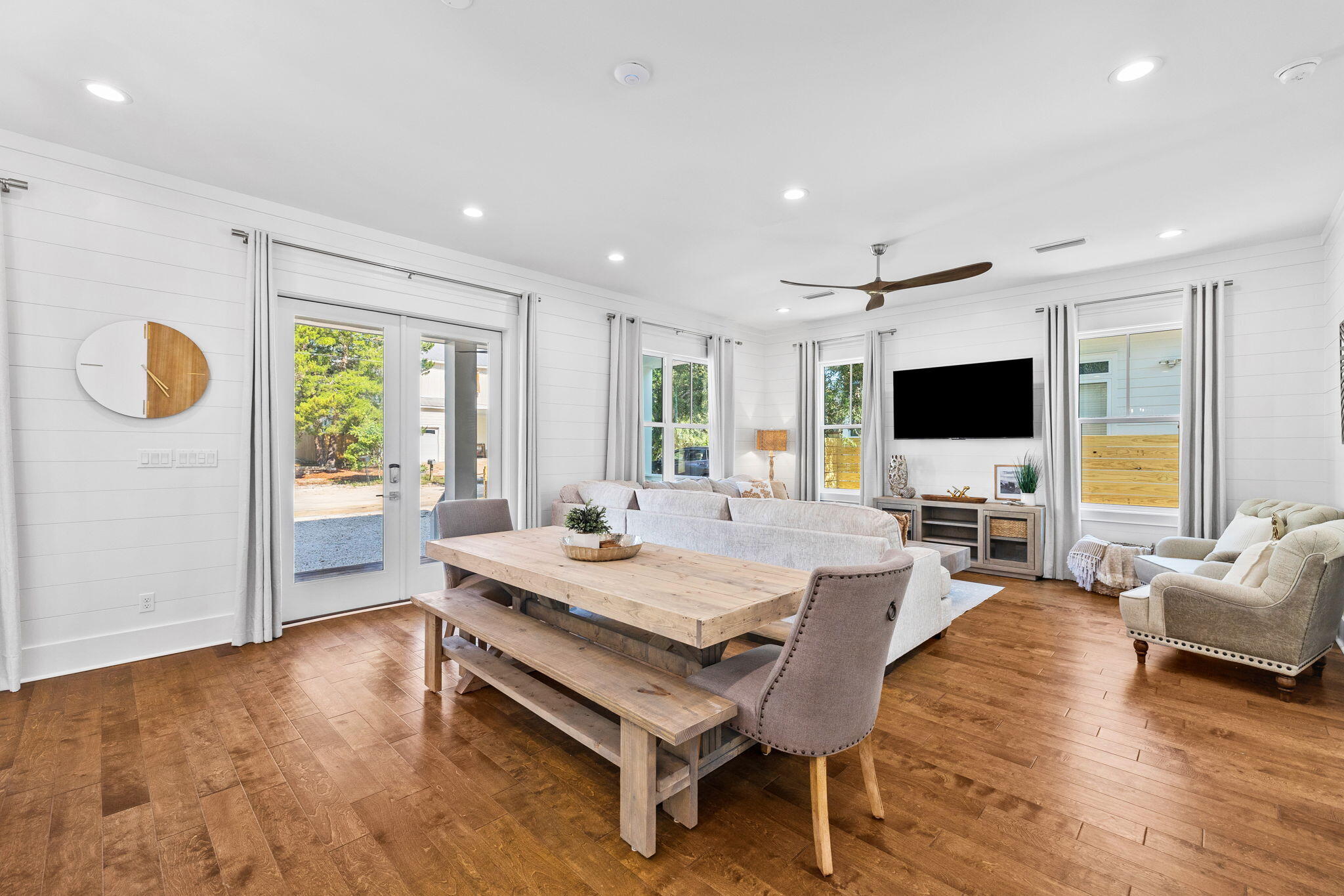 DALTON UNREC - Residential