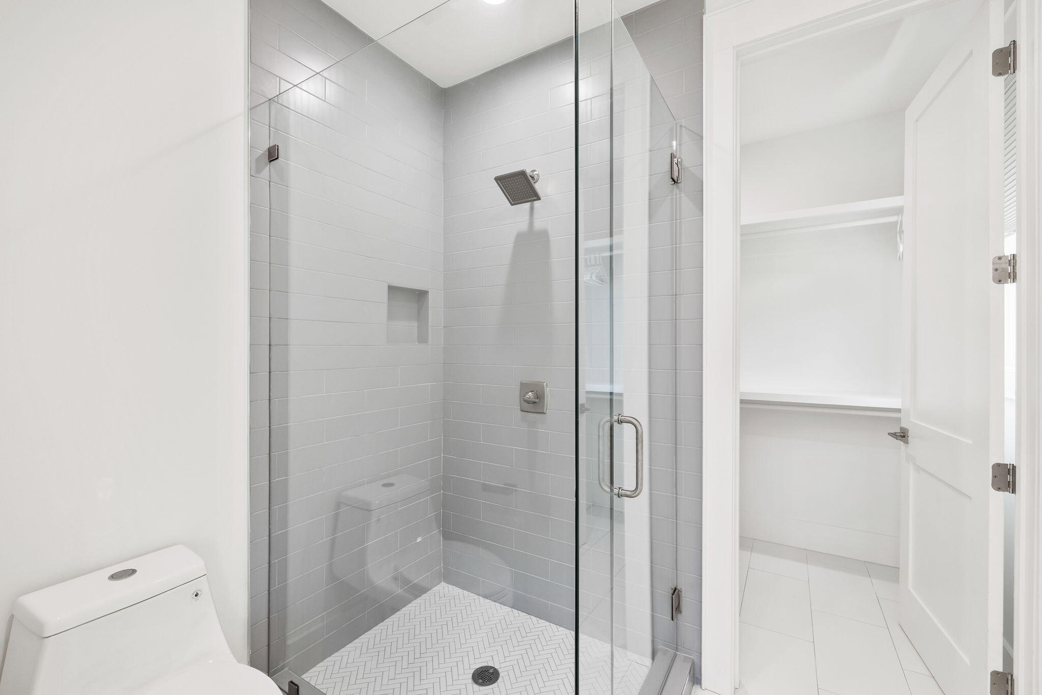 DALTON UNREC - Residential