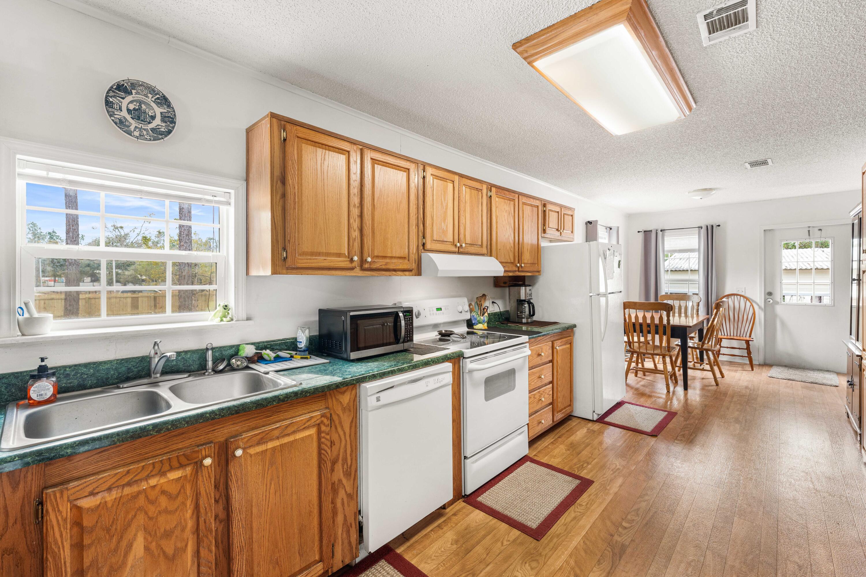 FOX DEN - Residential