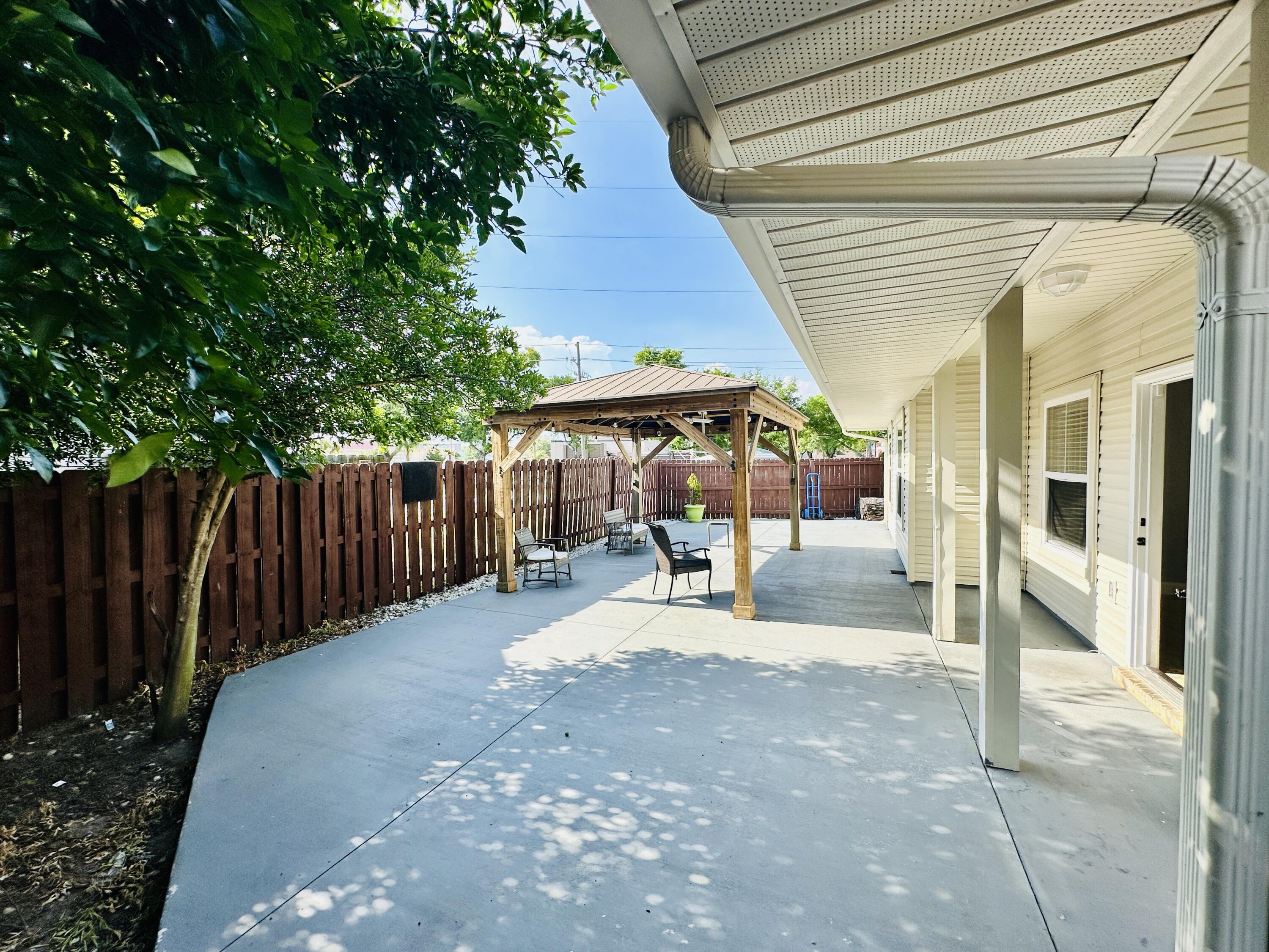 OAKLAND ADDN - Residential Lease