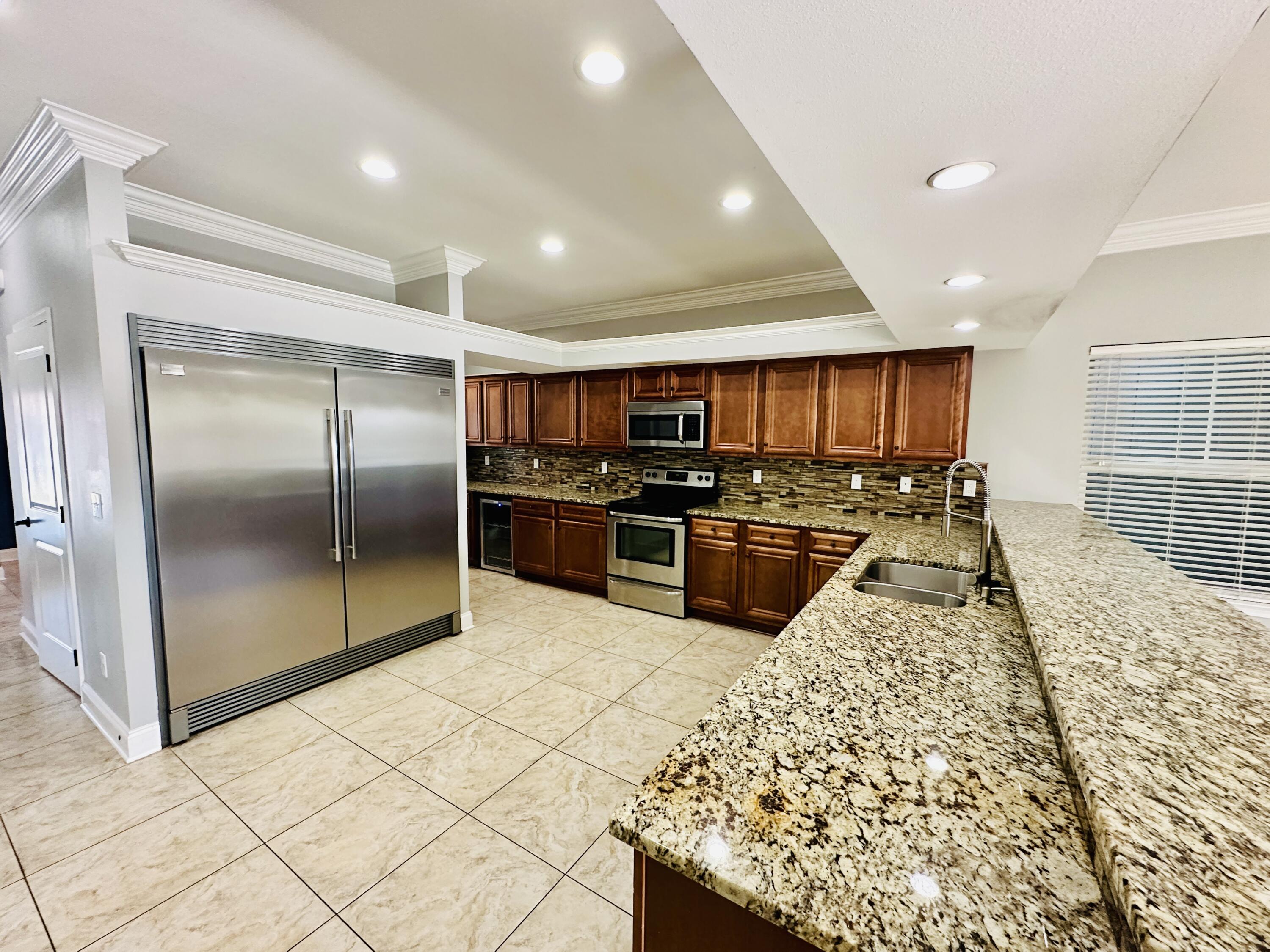 OAKLAND ADDN - Residential Lease