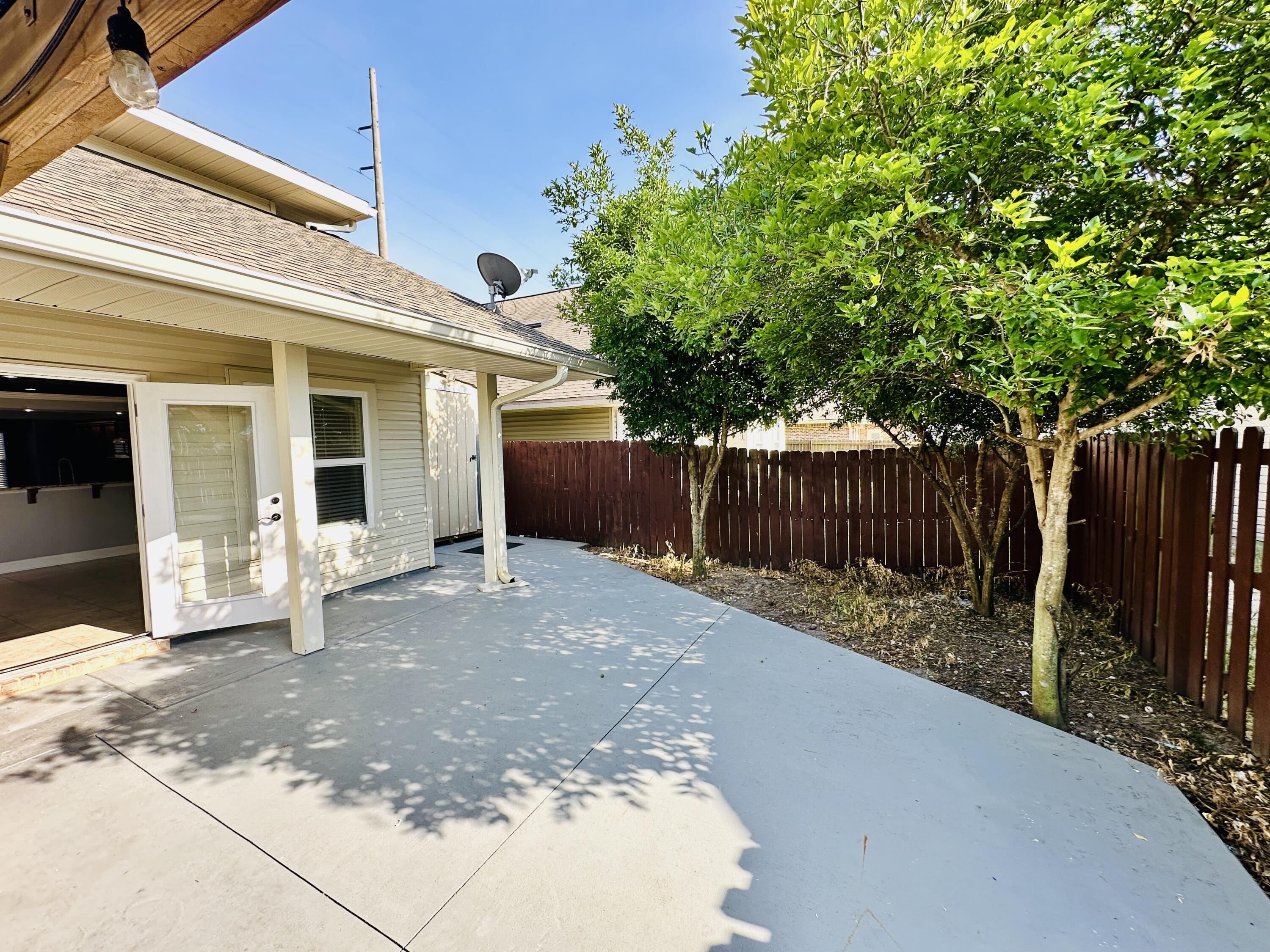 OAKLAND ADDN - Residential Lease