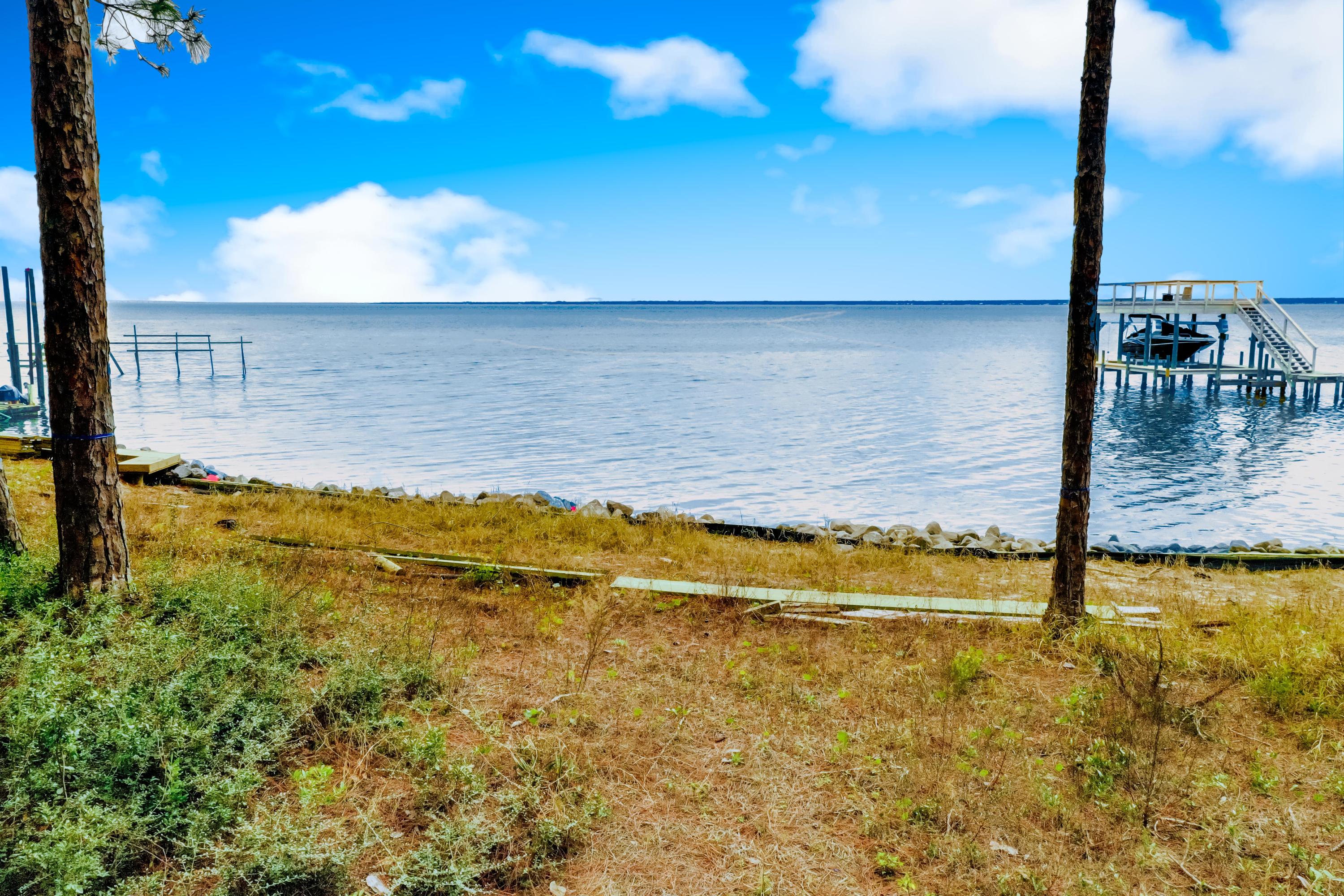 DRIFTWOOD ESTATES - Land