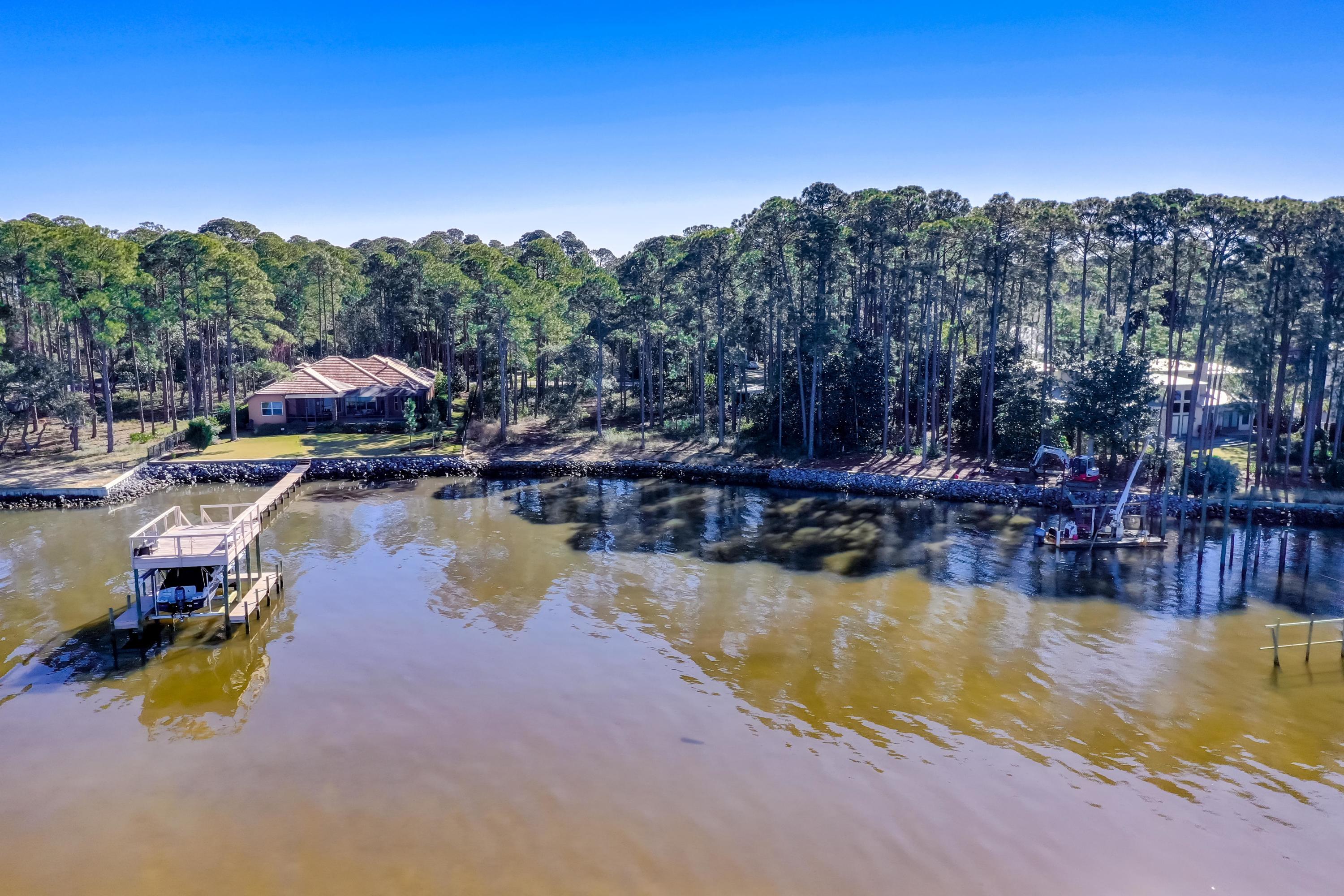 DRIFTWOOD ESTATES - Land