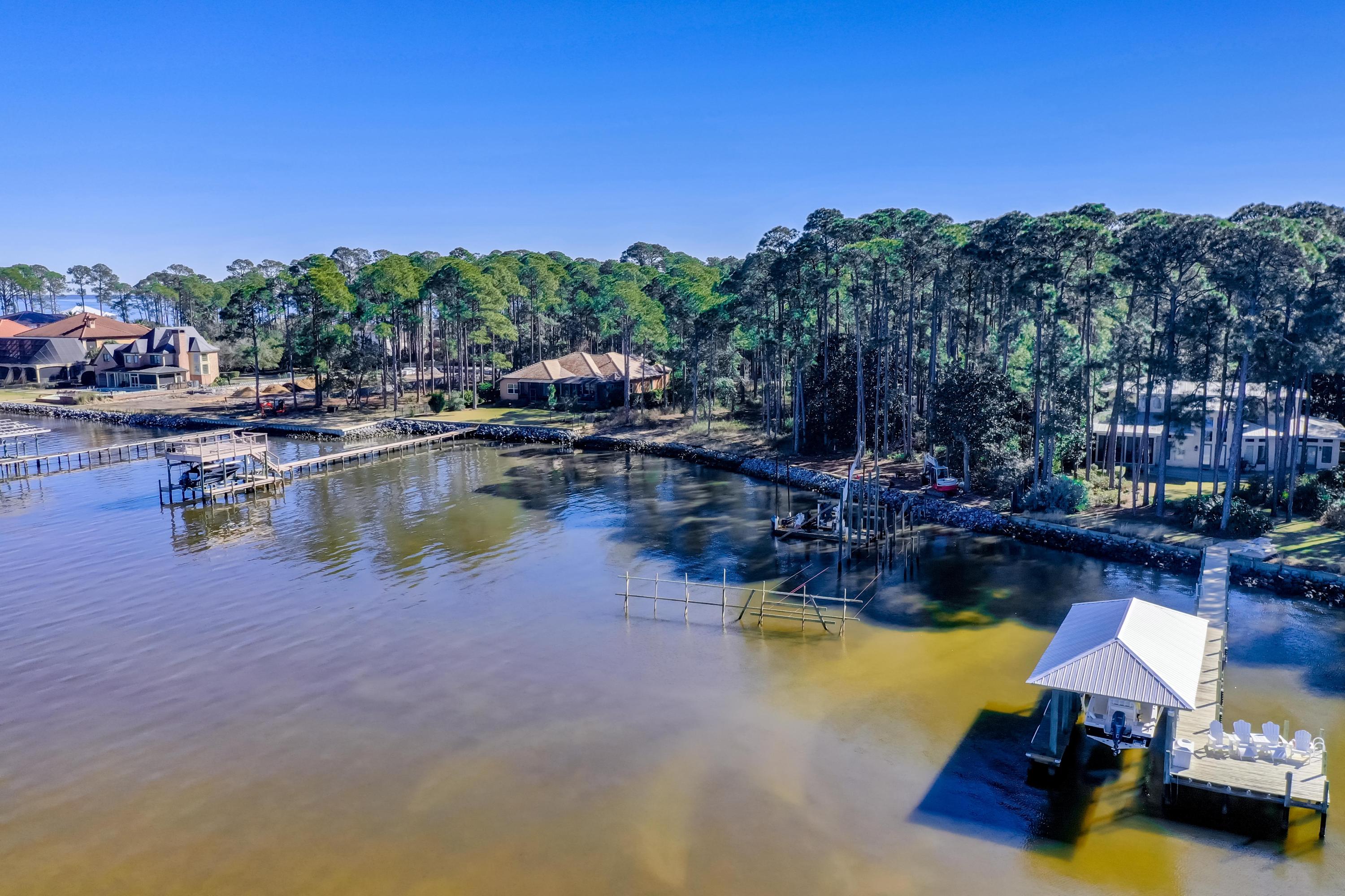 DRIFTWOOD ESTATES - Land