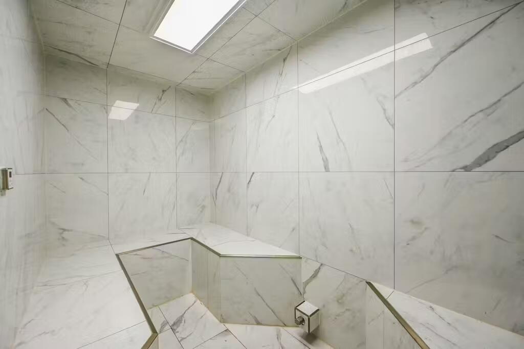 PELICAN BEACH RESORT CONDO UNIT 1205 - Residential