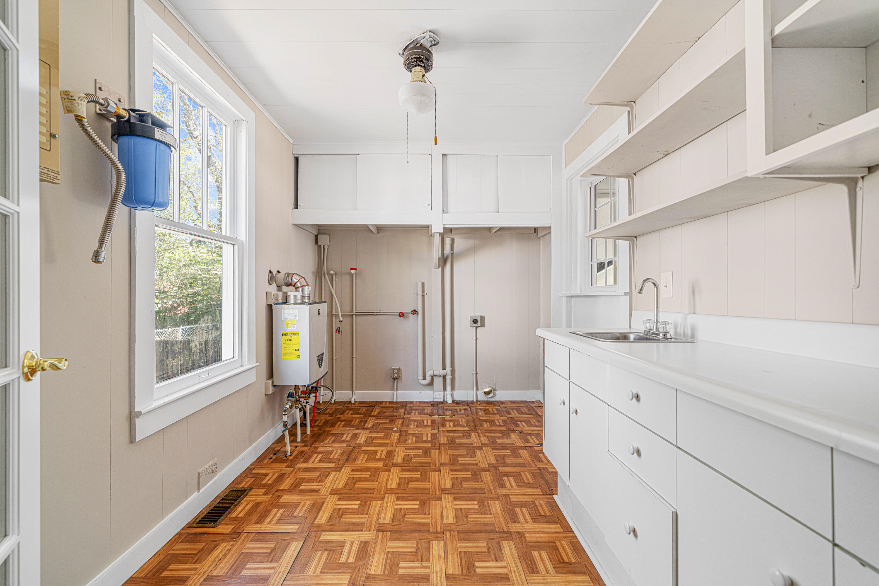 NONESUCH WAY - Residential