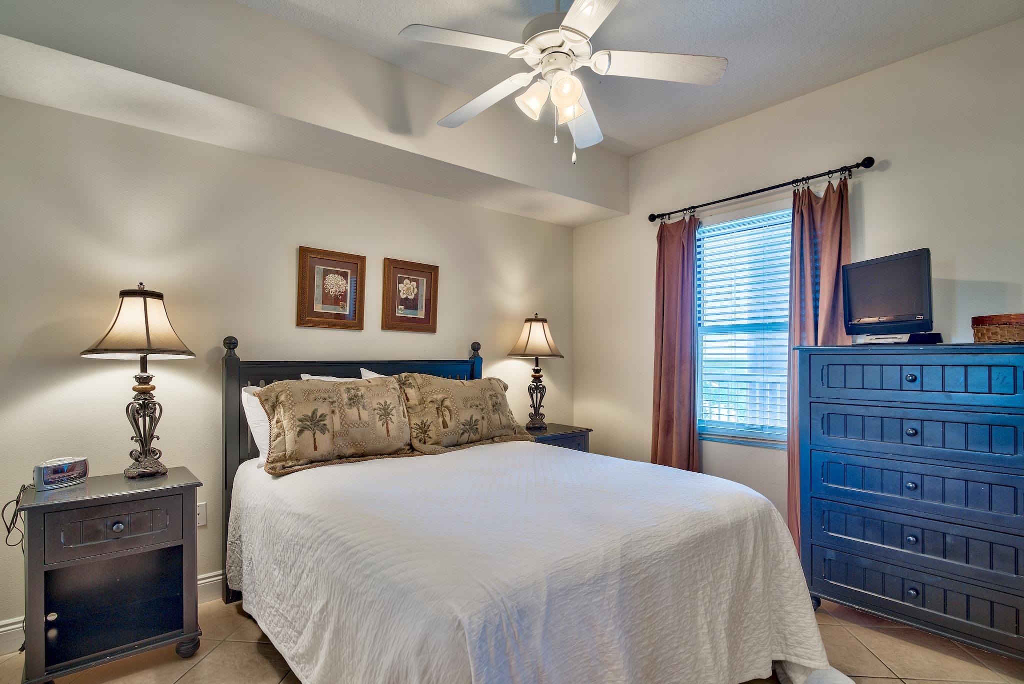 PALAZZO CONDOMINIUMS - Residential