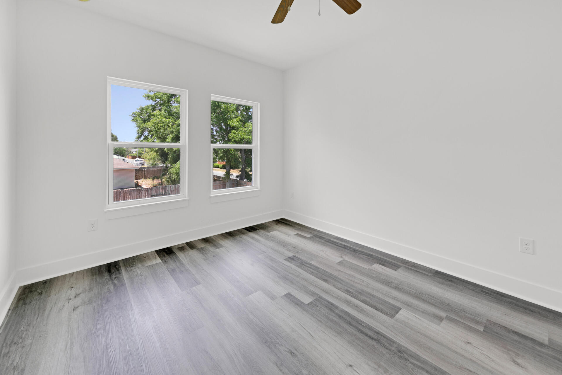 BROOKS ADDN TO FORT WALTON BEACH - Residential