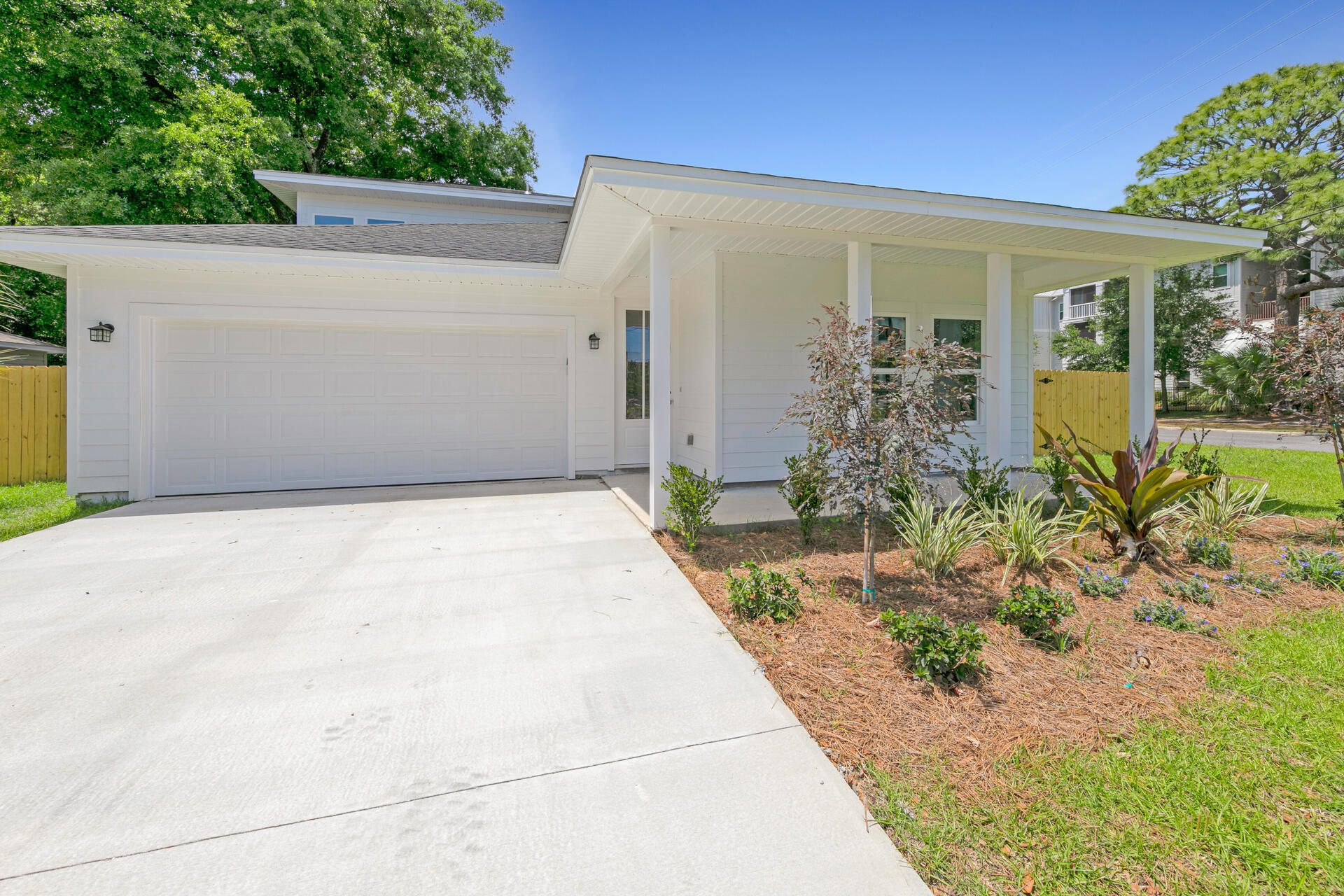 BROOKS ADDN TO FORT WALTON BEACH - Residential
