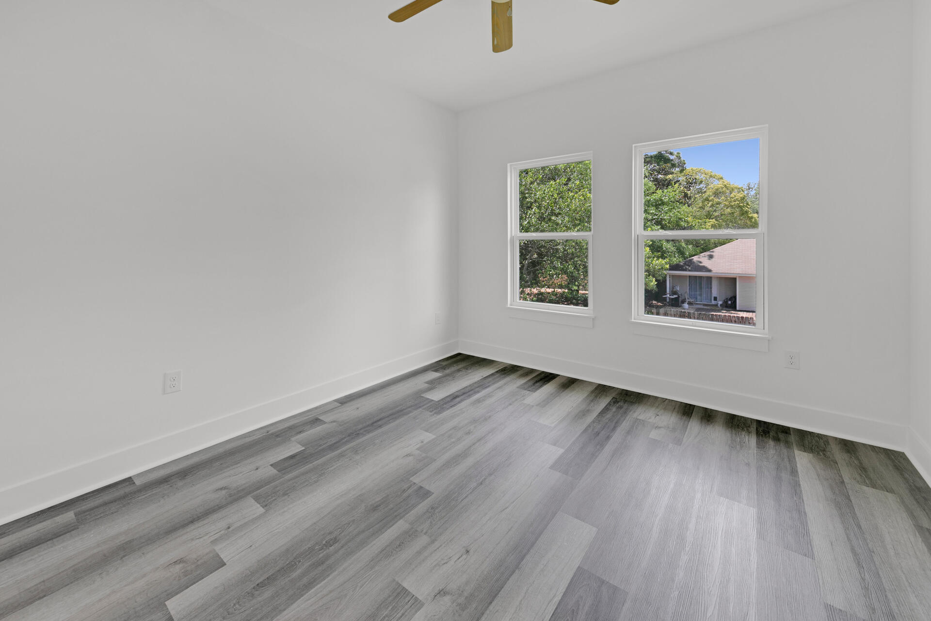 BROOKS ADDN TO FORT WALTON BEACH - Residential