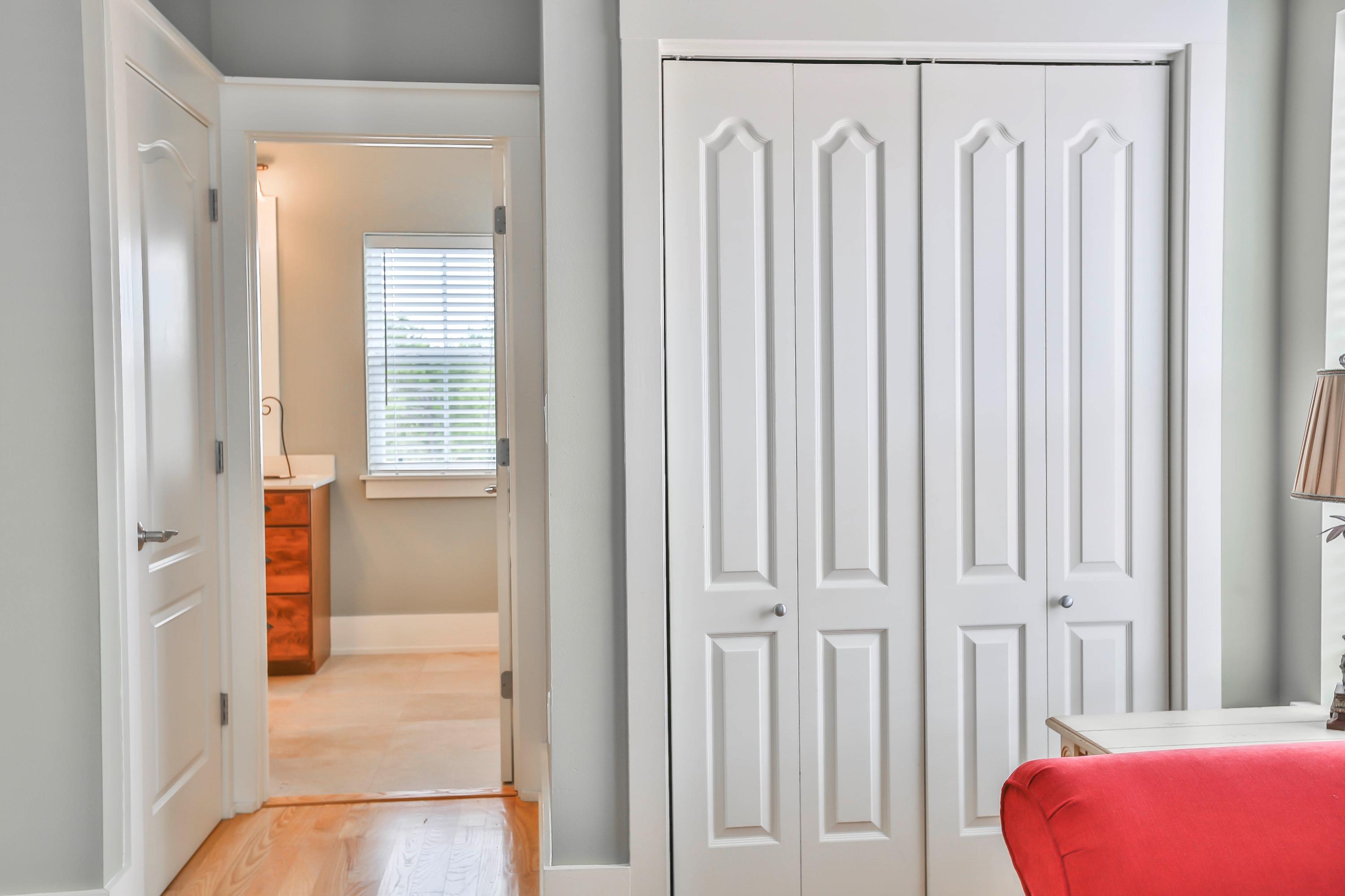 EMERALD WATERS VILLAGE - Residential