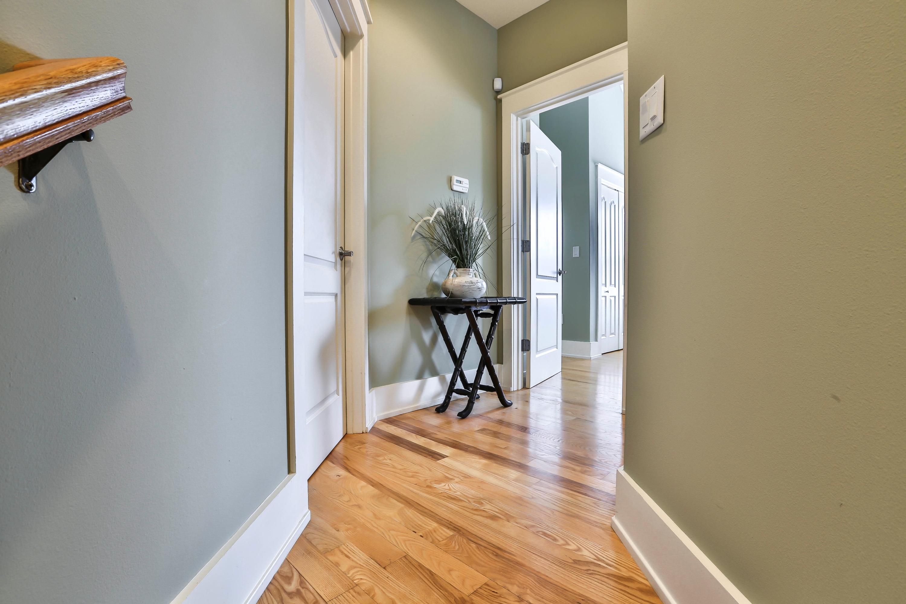 EMERALD WATERS VILLAGE - Residential