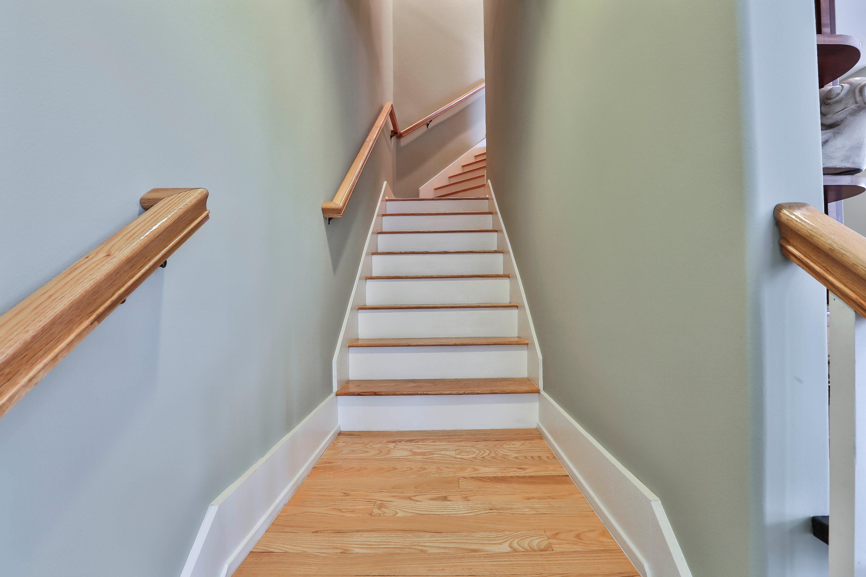 EMERALD WATERS VILLAGE - Residential