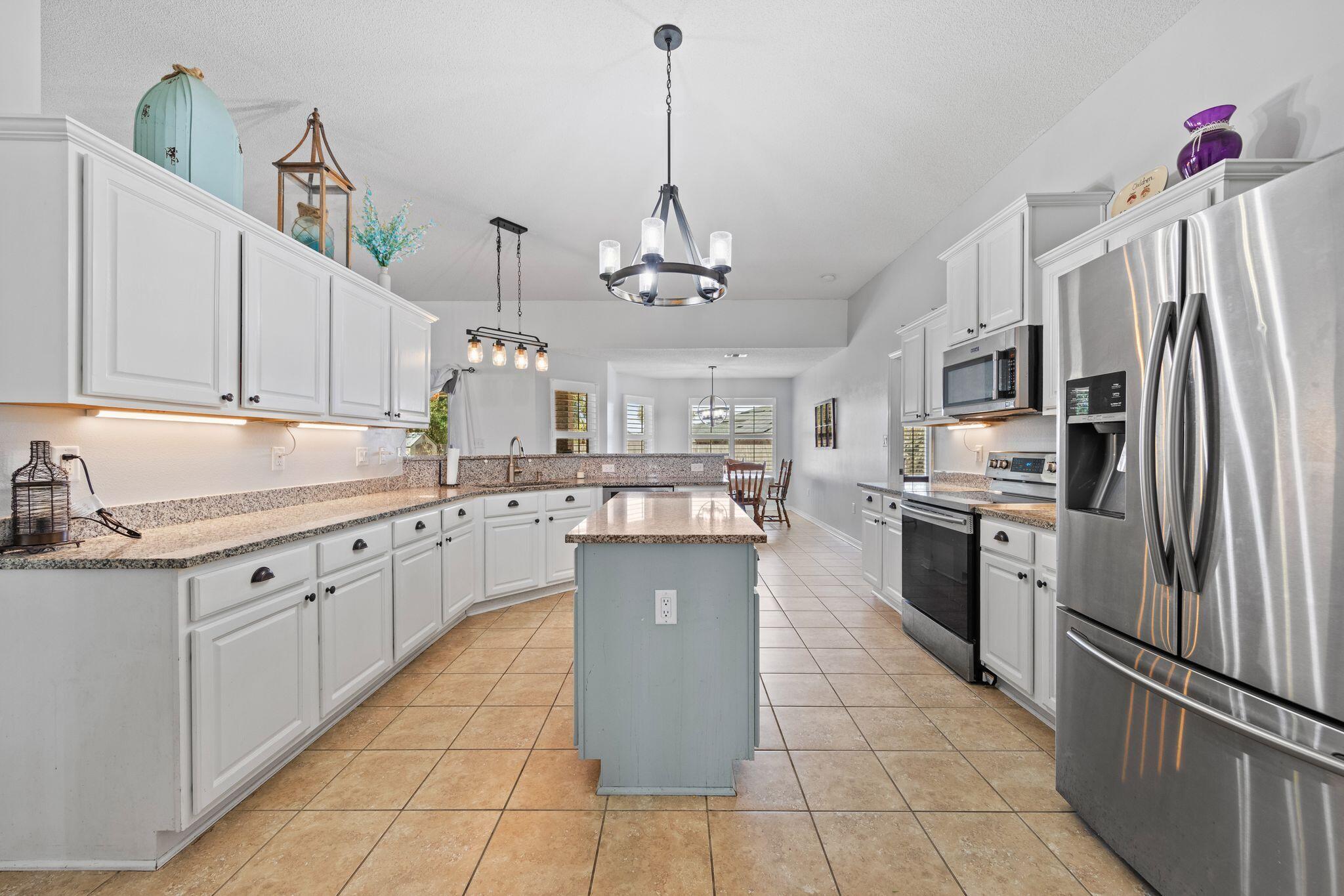 HIDDEN CREEK ESTATES AT HOLLEY BY THE SEA - Residential