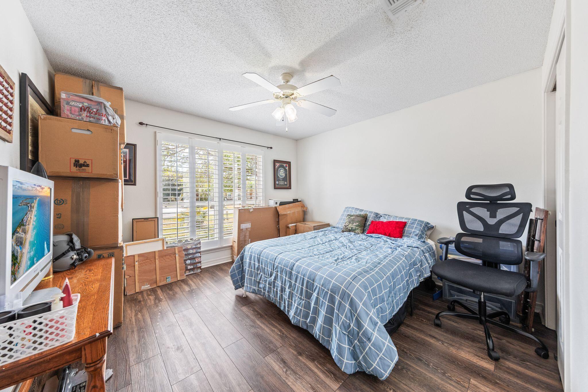 HIDDEN CREEK ESTATES AT HOLLEY BY THE SEA - Residential