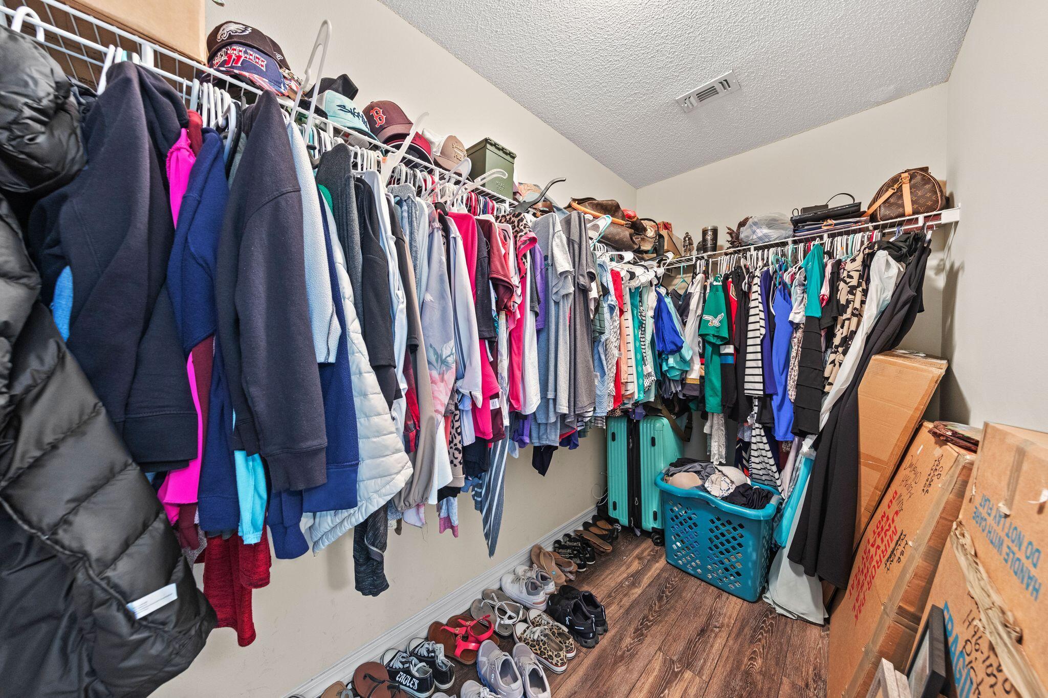 HIDDEN CREEK ESTATES AT HOLLEY BY THE SEA - Residential